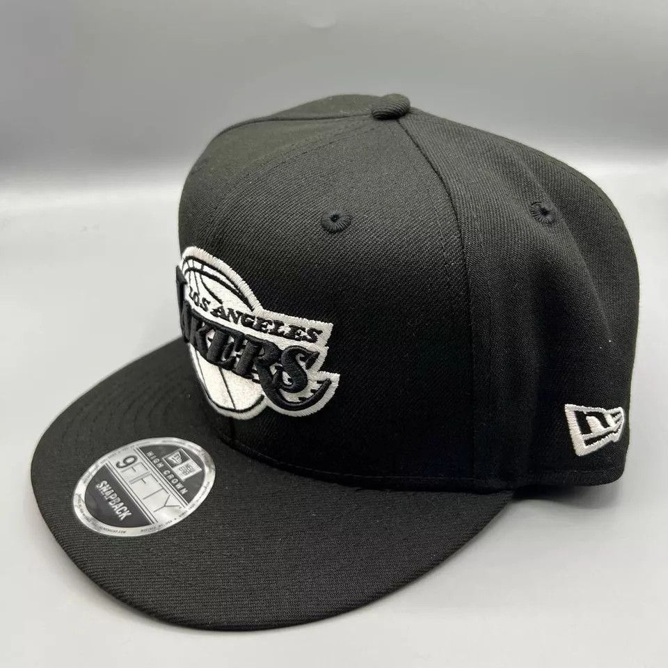 New Era Los Angeles LA Lakers Hat Men 9Fifty New Era NBA Snap Back Size ONE SIZE - 2 Thumbnail