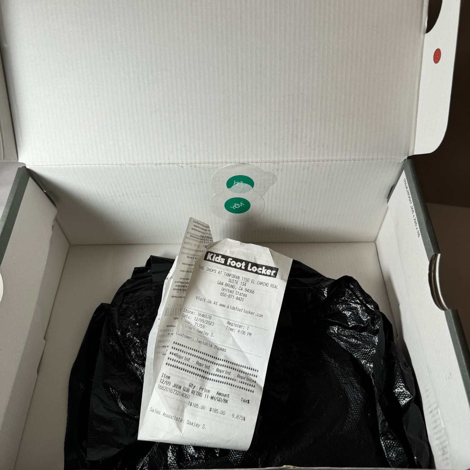 Jordan Brand × Nike Size 6 - Air Jordan 11 Retro GS Gratitude / Defining Moments Size US 6 / EU 39 - 10 Thumbnail