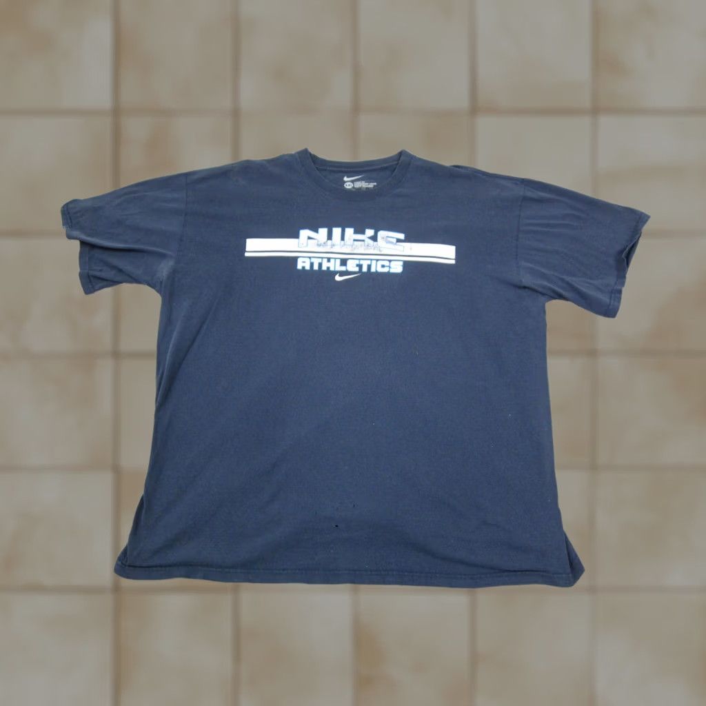 Nike VINTAGE Nike Shirt Mens 2XL Blue Short Sleeve T-Shirt Athletic Training Pullover Logo Sports Size US XXL / EU 58 / 5 - 1 Thumbnail