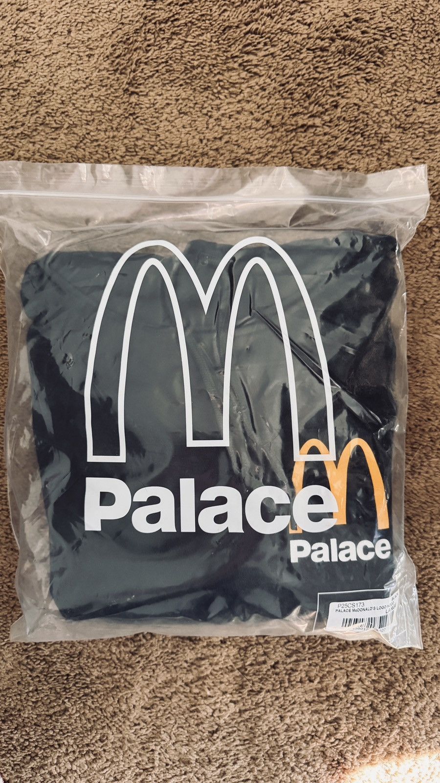 Palace Palace Skateboards x McDonald’s "Golden Arches" Hoodie L NWT Size US L / EU 52-54 / 3 - 3 Thumbnail