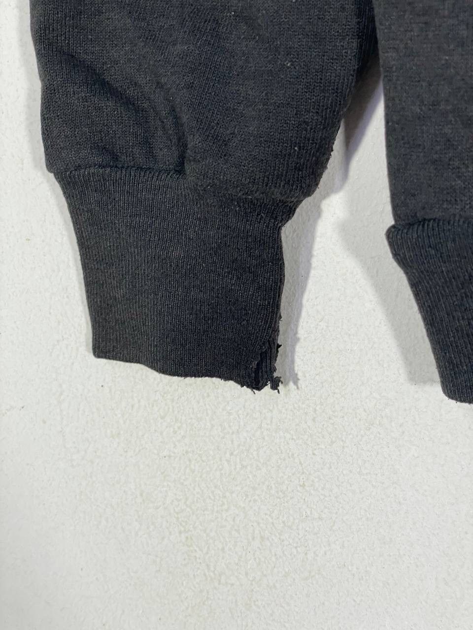 Other Vintage 90s distressed raiders los angeles sweatshirt size L Size US L / EU 52-54 / 3 - 8 Thumbnail