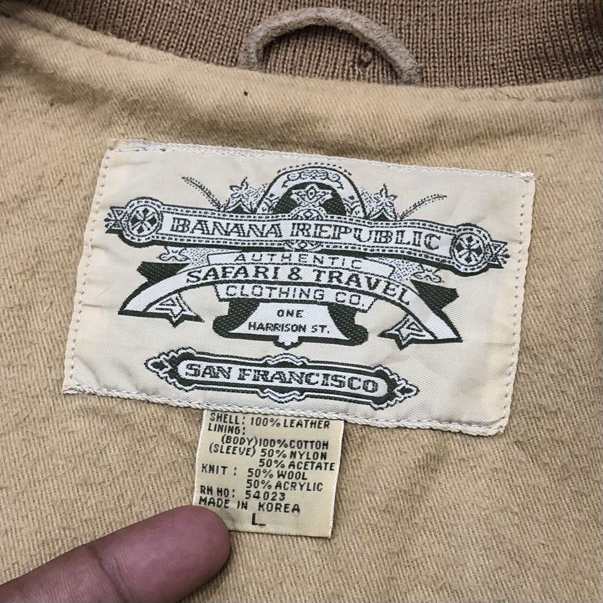 Banana Republic Vintage Banana Republic Men’s Suede Leather Bomber Jacket Size US L / EU 52-54 / 3 - 16 Thumbnail