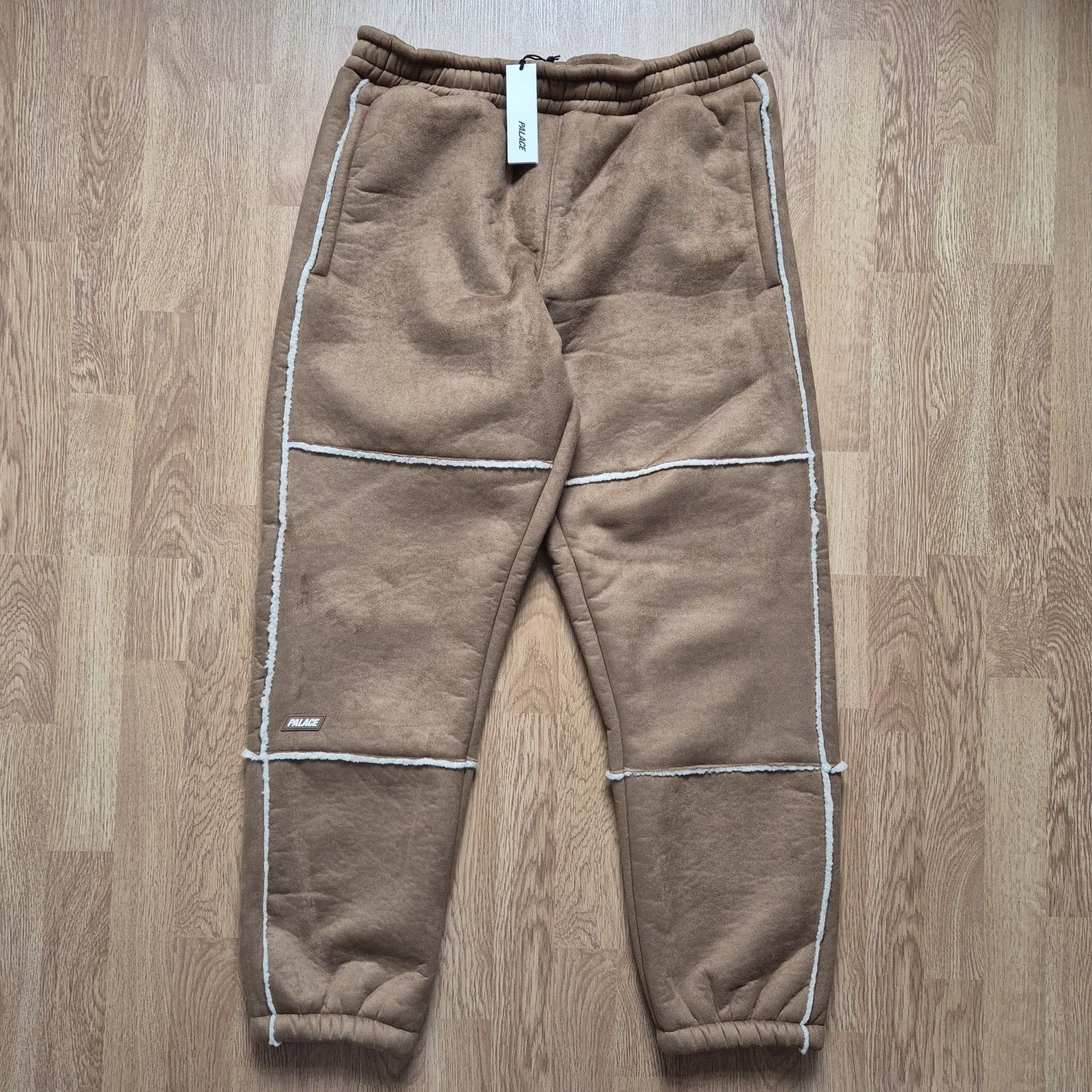 Palace Palace Sherpa Faux Suede Jogger Brown Medium Brand New FW24 Size US 32 / EU 48 - 2 Thumbnail