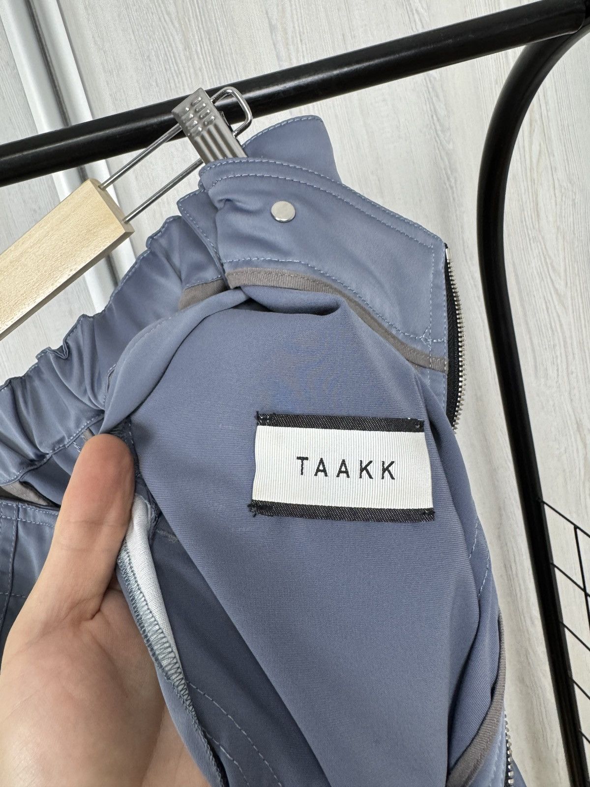 Japanese Brand SS20 TAAKK MULTI ZIPPER NYLON Grey-Blue PANTS y2k cargo Size US 32 / EU 48 - 16 Thumbnail