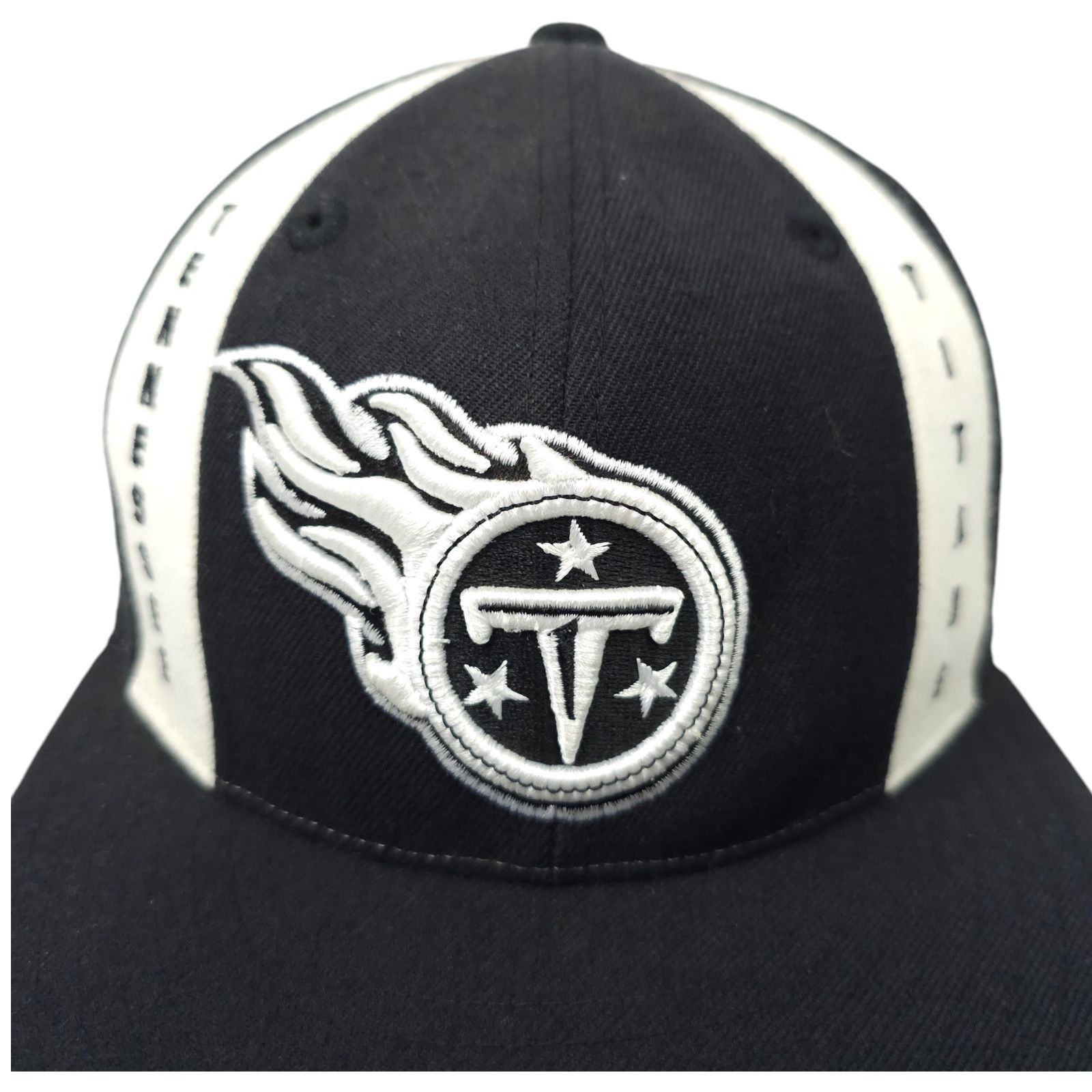 Mitchell & Ness Tennessee Titans NFL Fitted Wool Cap 7 1/4 Mitchell Ness Vtg Size ONE SIZE - 9 Thumbnail