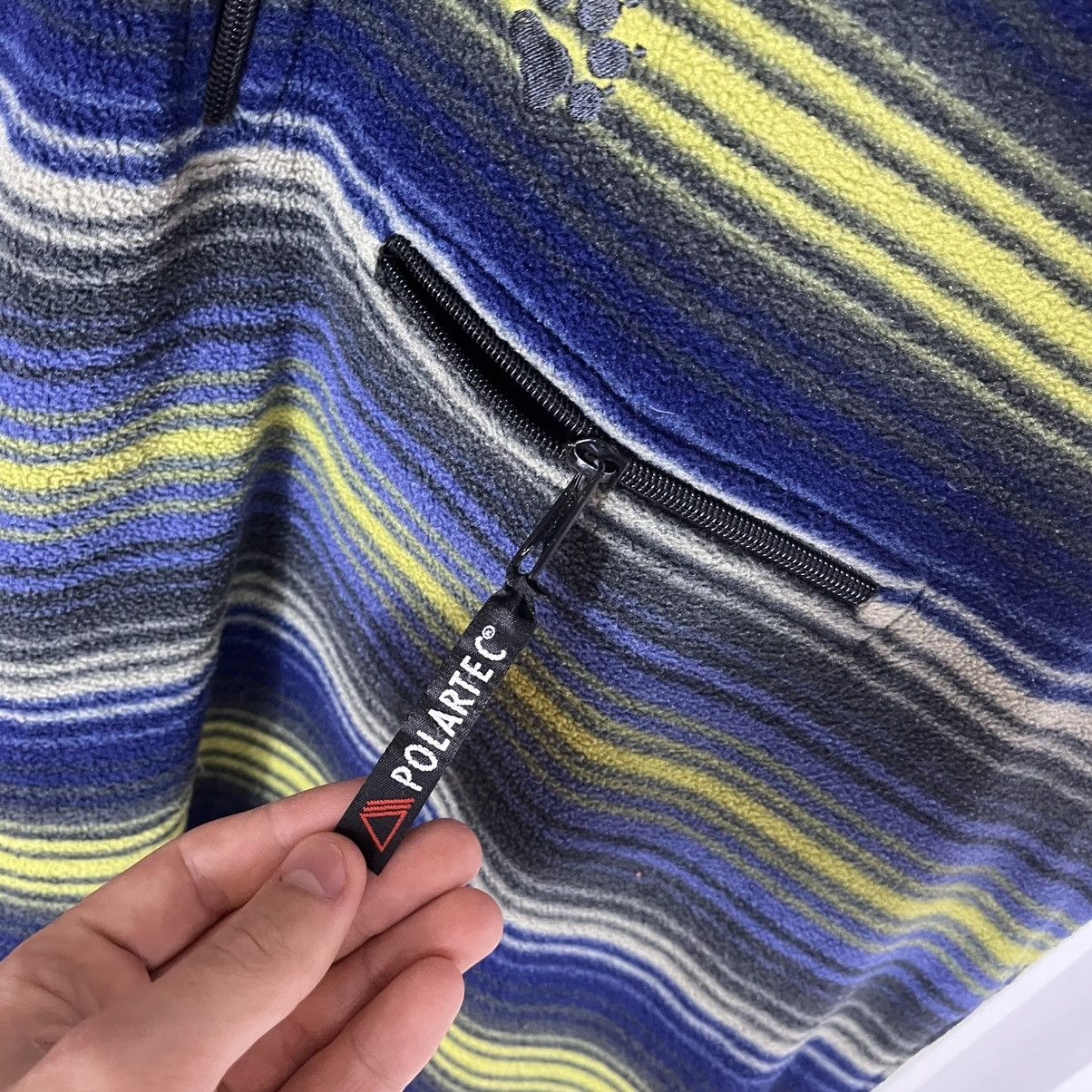 Jack Wolfskin Vintage Jack Wolfskin Polartec Striped Pocket Fleece Outdoor Size US XL / EU 56 / 4 - 3 Thumbnail