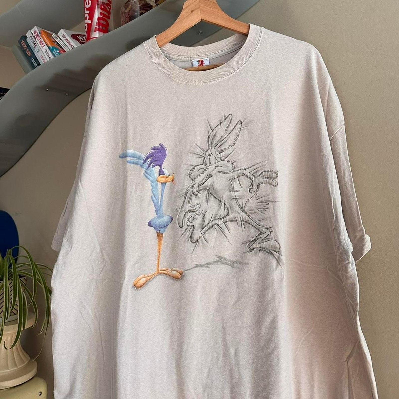 Vintage Vintage Looney Tunes Wile E Coyote Shirt Size US XXL / EU 58 / 5 - 2 Thumbnail