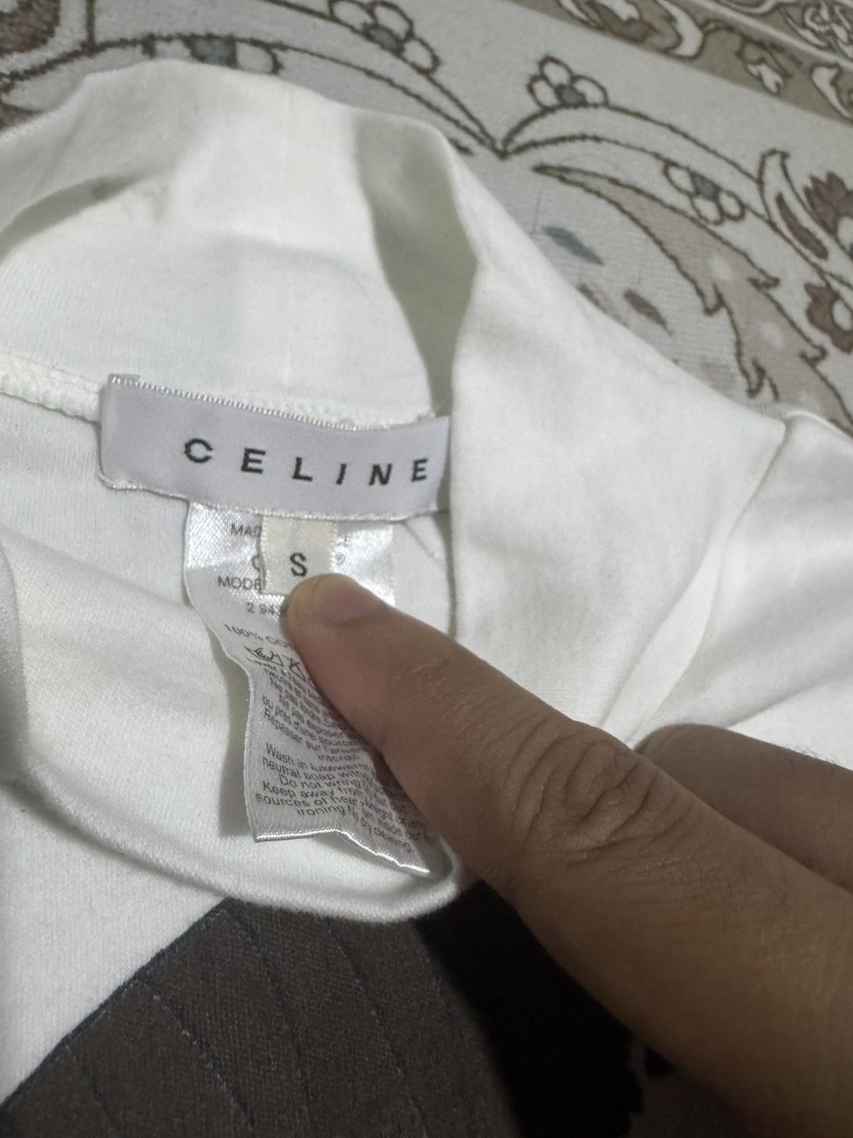 Celine Big Logo Women on Ski Printed Celine L/S Shirt Size S / US 4 / IT 40 - 6 Thumbnail