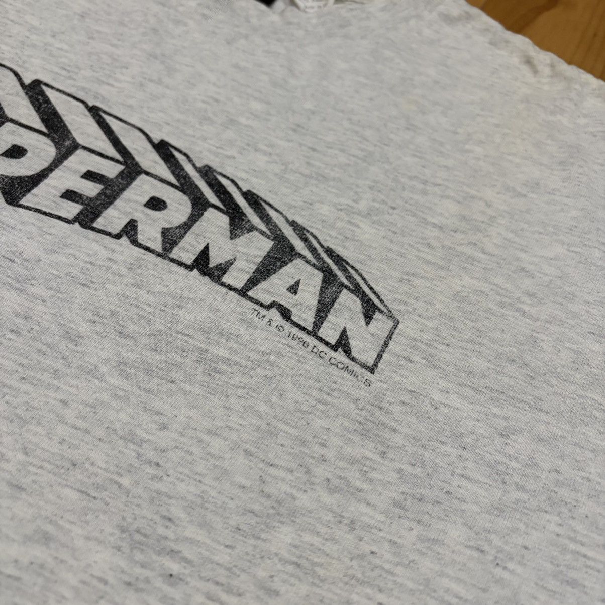 DC Comics Vintage 1996 dc comics superman logo t-shirt Size US XL / EU 56 / 4 - 2 Thumbnail