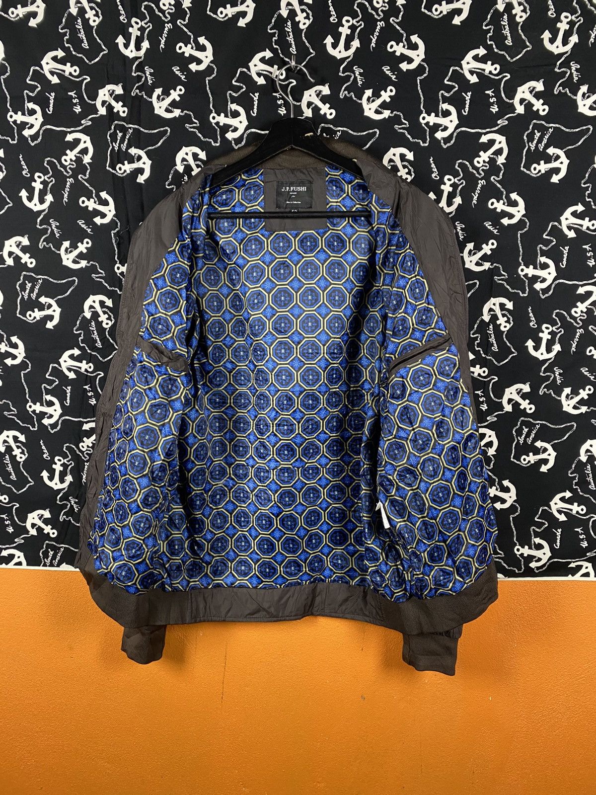 Vintage J.P. Fushi Homme Men’s Vintage Jacket – Blue Pattern Lining Size US L / EU 52-54 / 3 - 7 Thumbnail