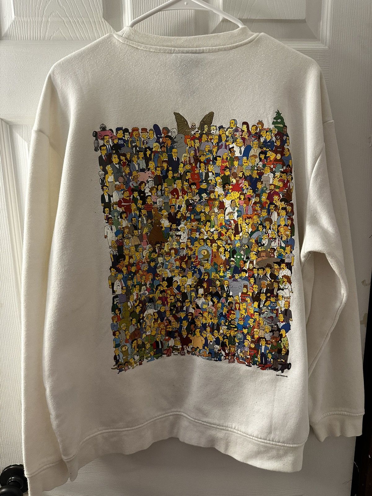H&M A white H&M Simpson’s collaboration sweater Size US L / EU 52-54 / 3 - 4 Thumbnail
