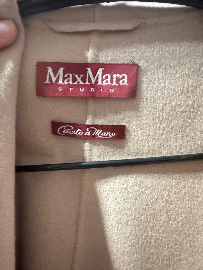 Max Mara Max Mara coat Size M / US 6-8 / IT 42-44 - 2 Thumbnail