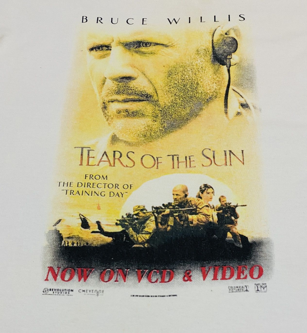 Vintage Vintage Movie Action Movie Tears Of The Sun T-shirt 2003s Size US M / EU 48-50 / 2 - 7 Thumbnail