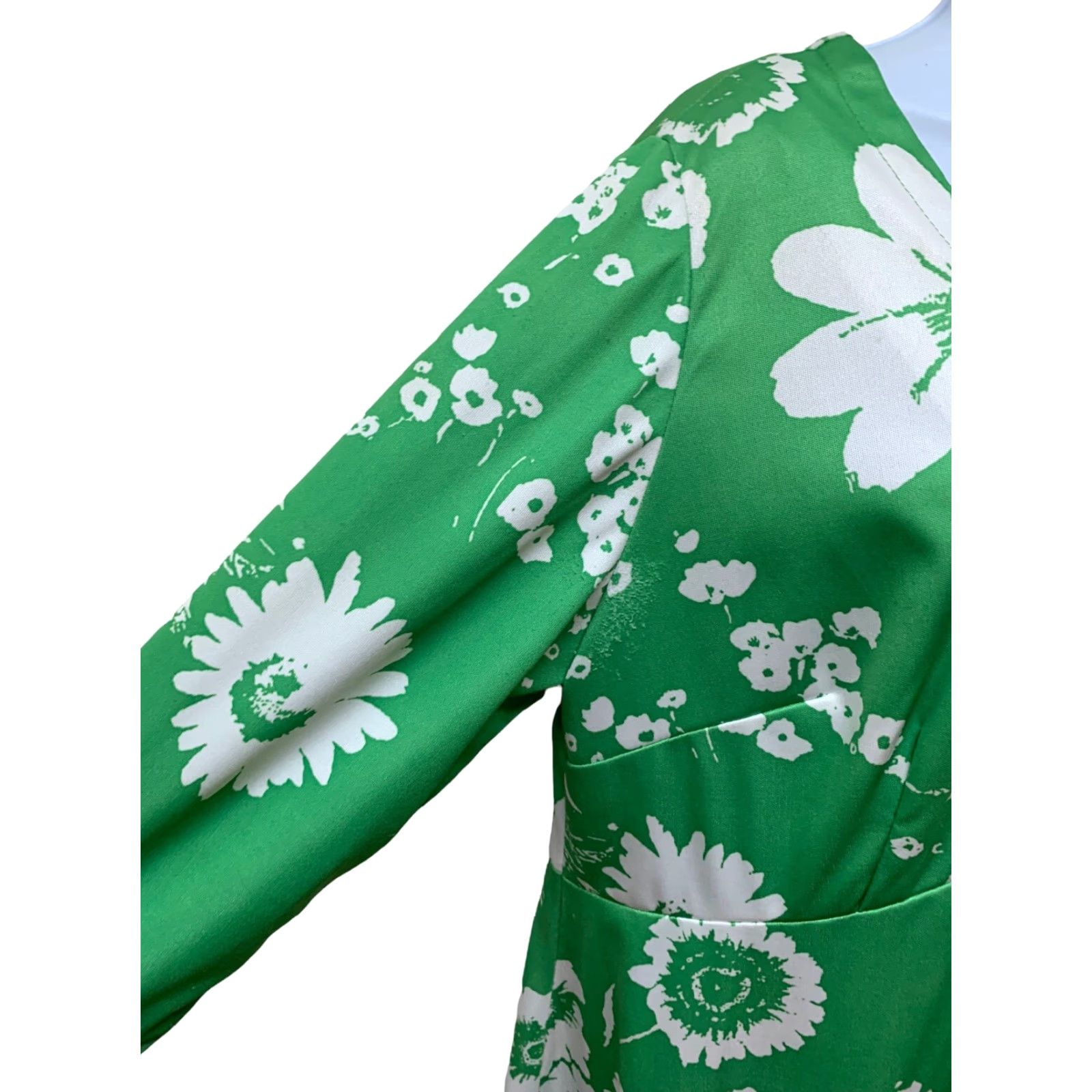Vintage VINTAGE Retro Bright Green Large Floral Print Maxi Lounge Dress Plus Size Size S / US 4 / IT 40 - 2 Thumbnail