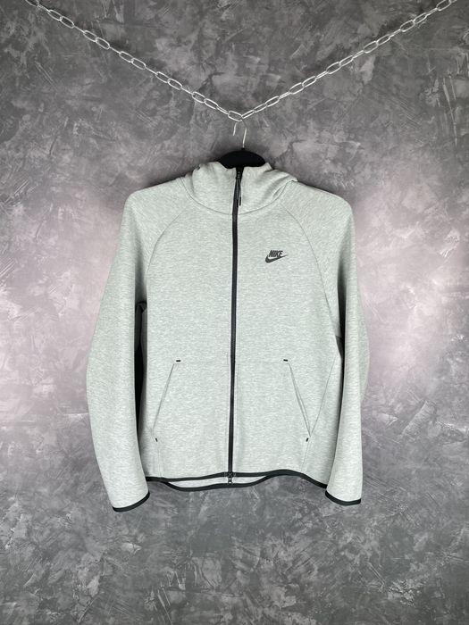 mens grey nike tech fleece tracksuit