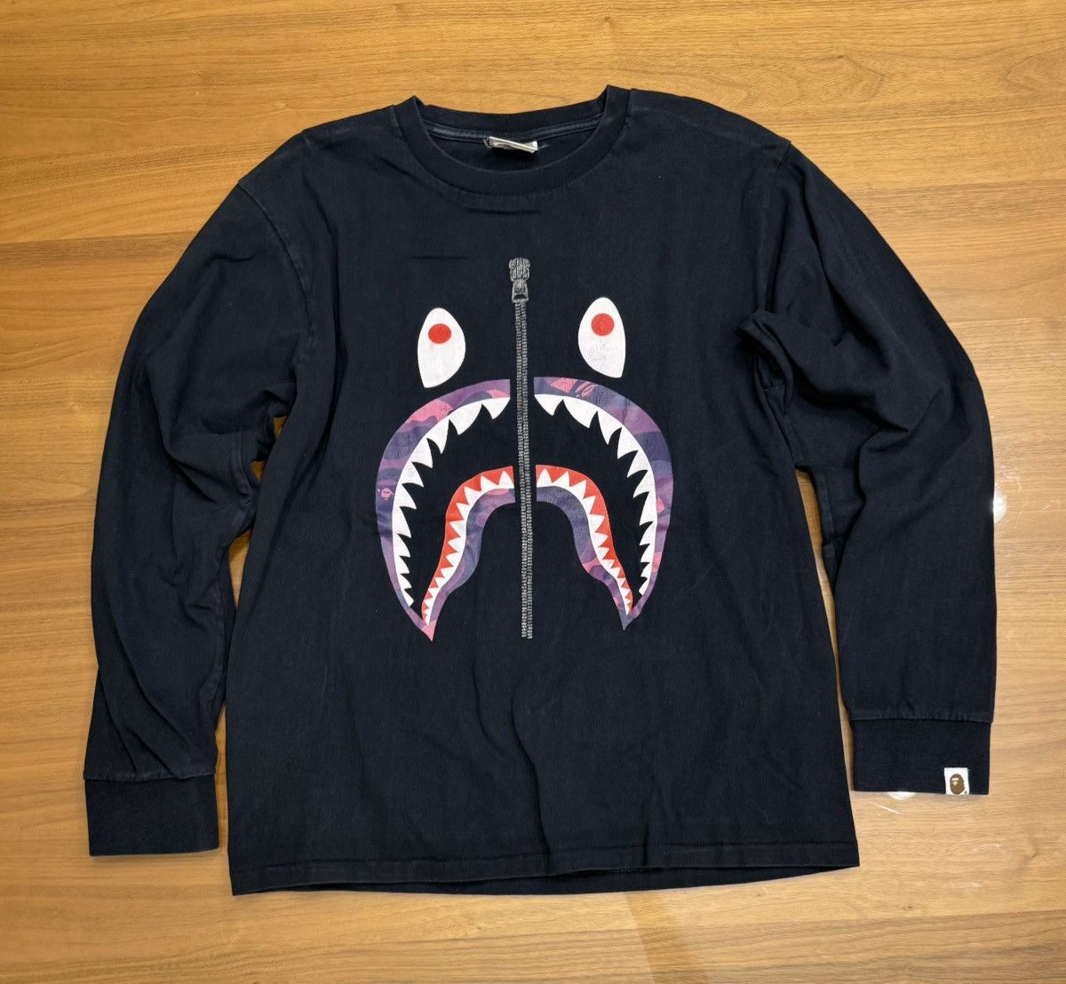 Bape BAPE Color Camo Shark L/S Tee Size US L / EU 52-54 / 3 - 1 Thumbnail