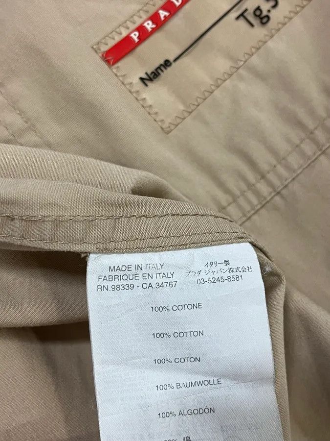 Prada 2000 Prada Asymmetrical Zip Contemporary Beige Jacket Size US L / EU 52-54 / 3 - 13 Thumbnail