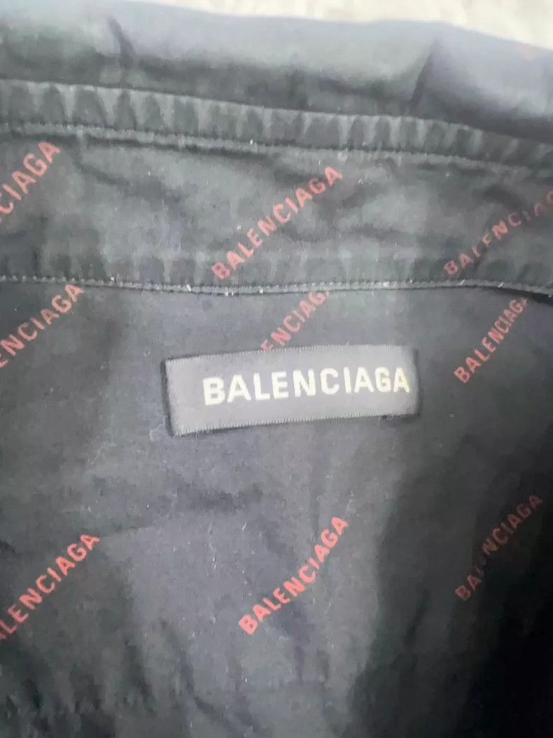 Balenciaga Balenciaga size 38 Full printed shirt Size US XXS / EU 40 - 3 Thumbnail