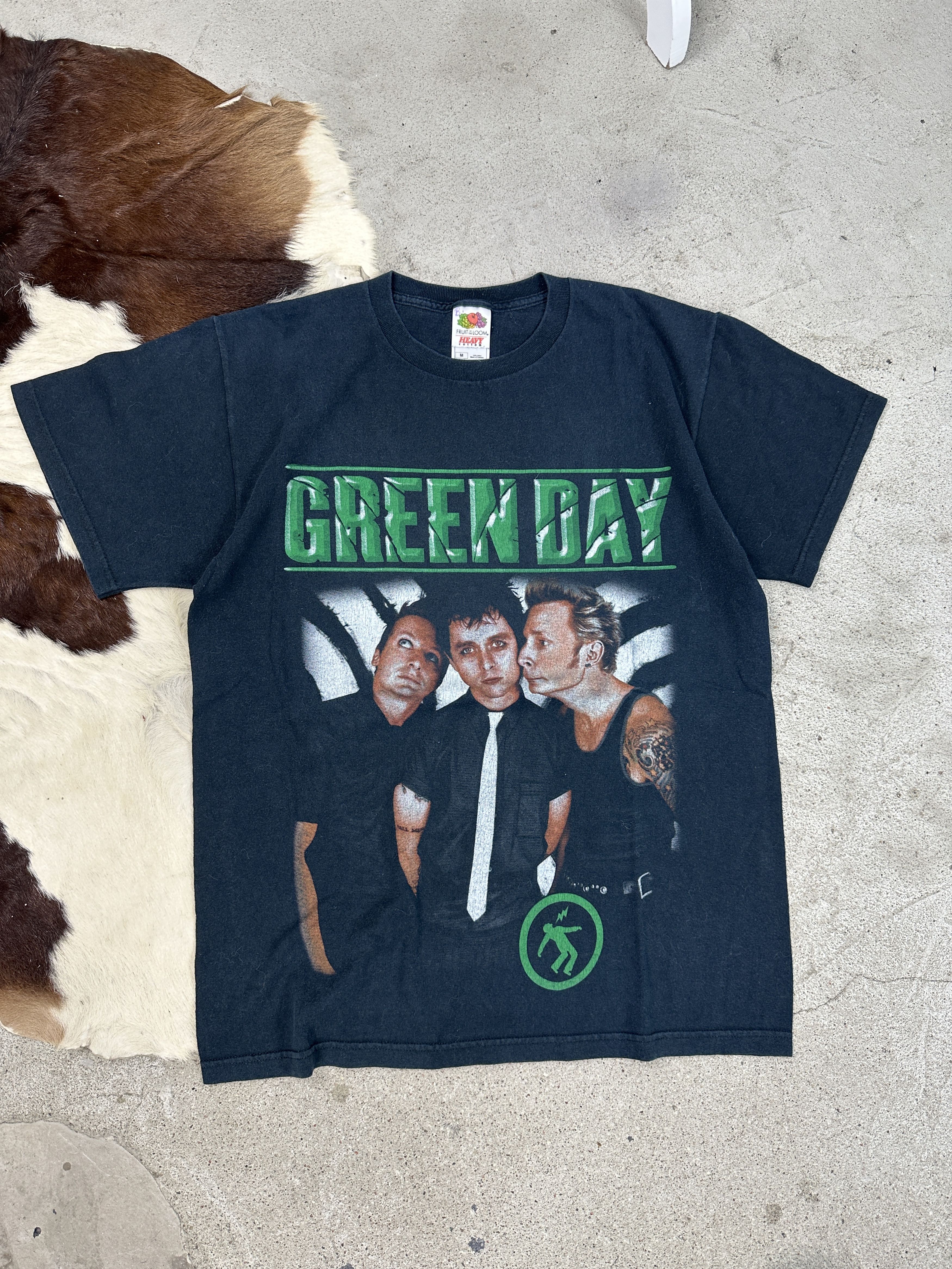 Vintage Vintage Streetwear Rock Band tee Green Day T-shirt 00s Size US M / EU 48-50 / 2 - 2 Thumbnail