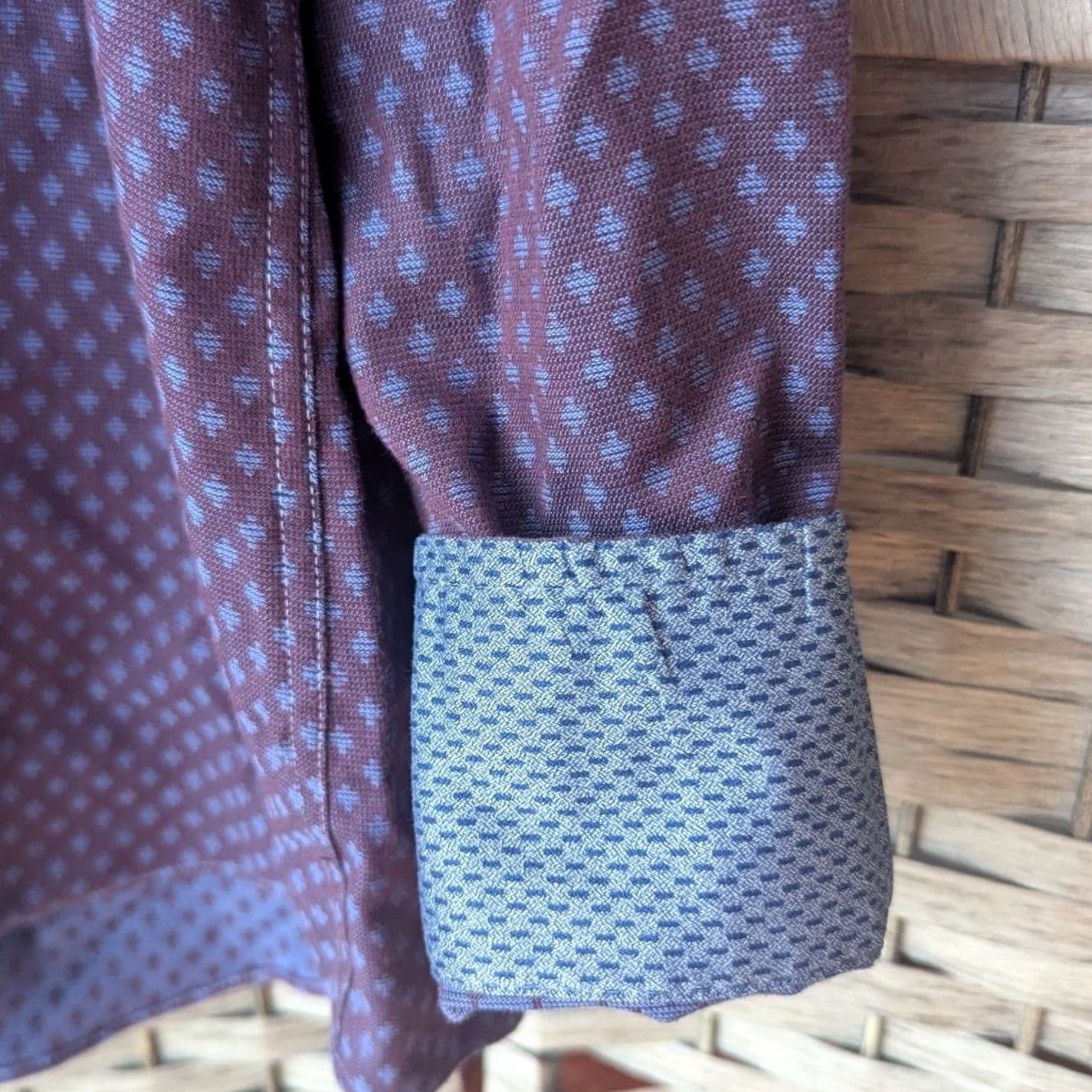 Egara Egara Mens L Button Up Shirt Burgundy Blue Geometric Diamond Non-Iron Stretch Size US L / EU 52-54 / 3 - 3 Thumbnail