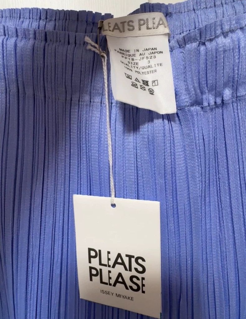 Issey Miyake Issey Miyake size:3 Blue pleated trousers Size 31" - 2 Thumbnail