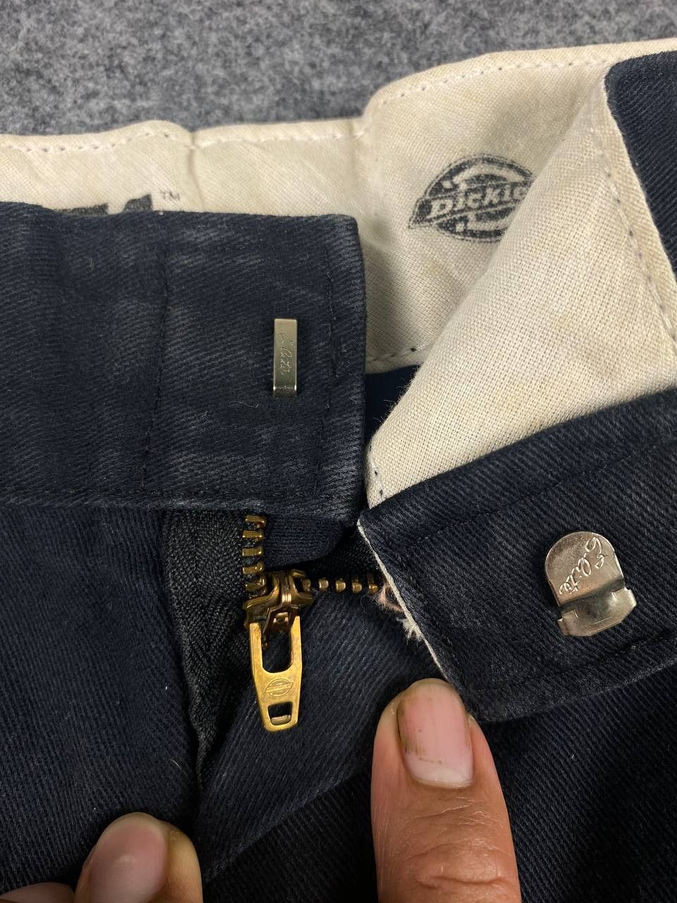 Dickies vintage dickies 874 original fit nice design Size US 44 / EU 60 - 8 Thumbnail