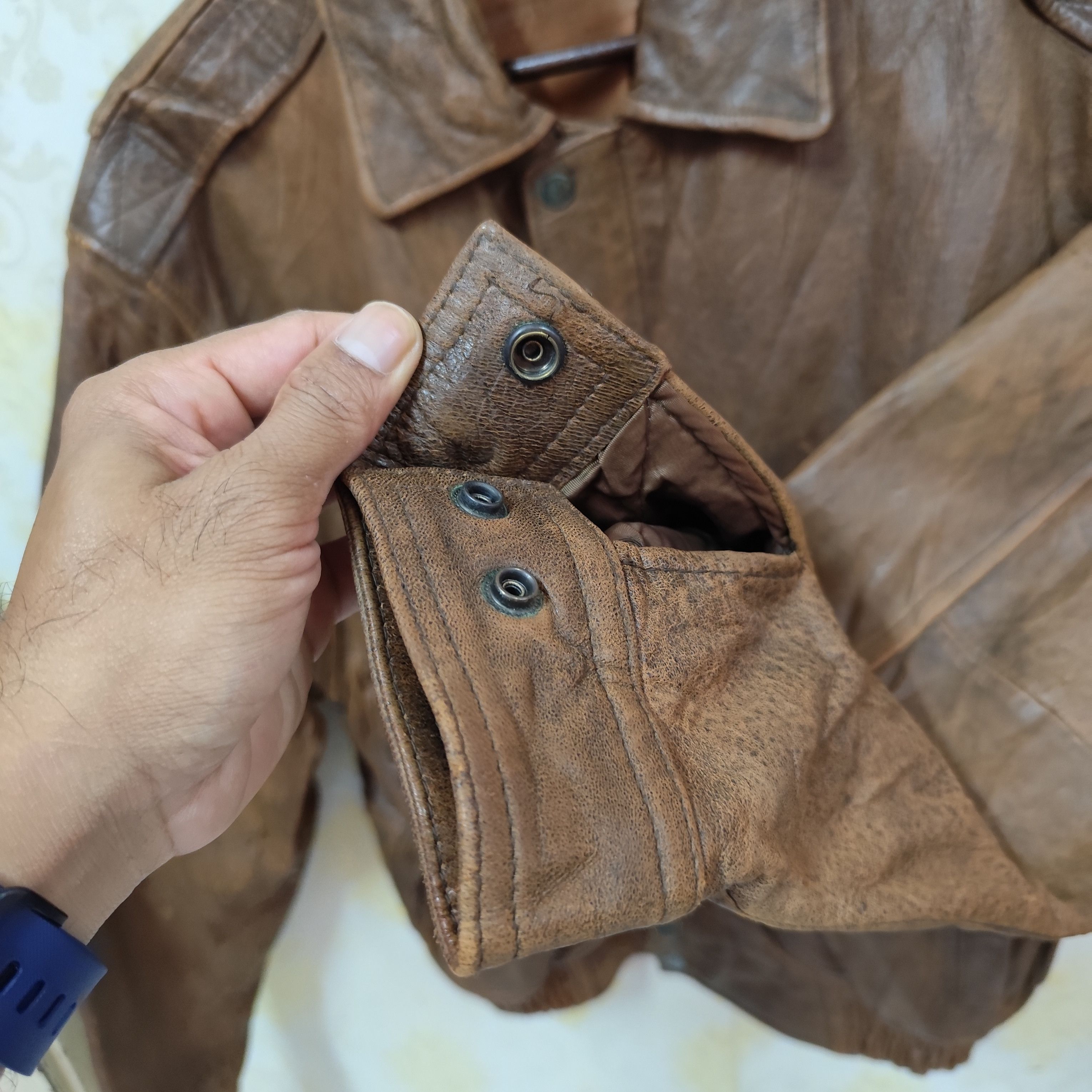Vintage VINTAGE SHEEPSKIN BOMBER JACKET Size US S / EU 44-46 / 1 - 6 Thumbnail