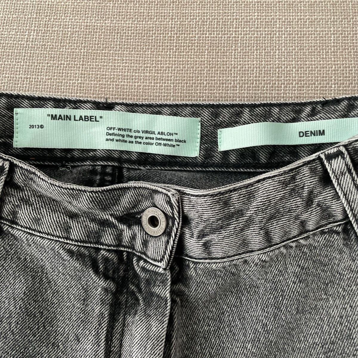 Off-White OFF-WHITE C/O VIRGIL ABLOH VINTAGE JEANS 2013 Size 27" / US 4 / IT 40 - 4 Thumbnail