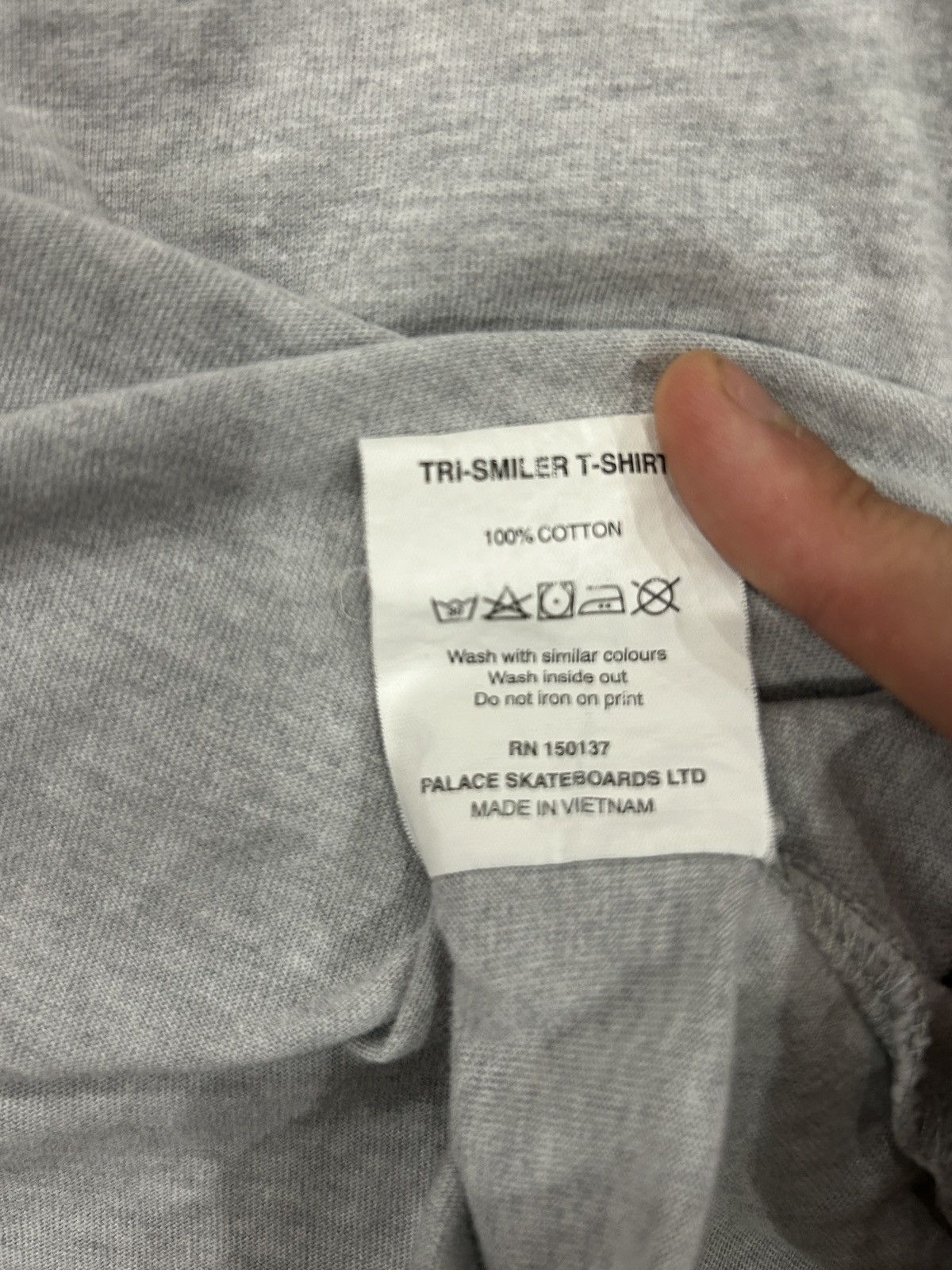 Palace Palace Tri-Smiler t shirt Size US M / EU 48-50 / 2 - 5 Thumbnail