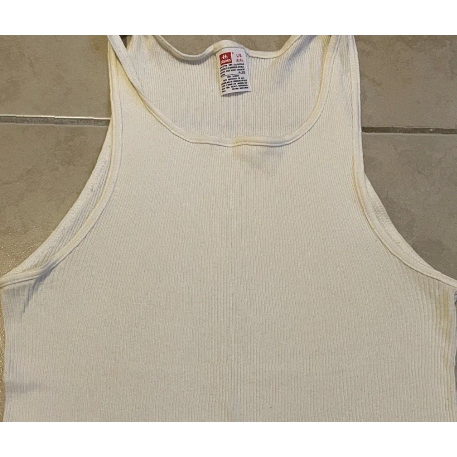 Hanes VINTAGE Hanes Tank Top S White 80s 90s Ribbed Faded Single Stitch Men Sleeveless T-Shirt Grunge Punk Skate Surf Trucker Biker 90s USA Rock Size US S / EU 44-46 / 1 - 4 Thumbnail
