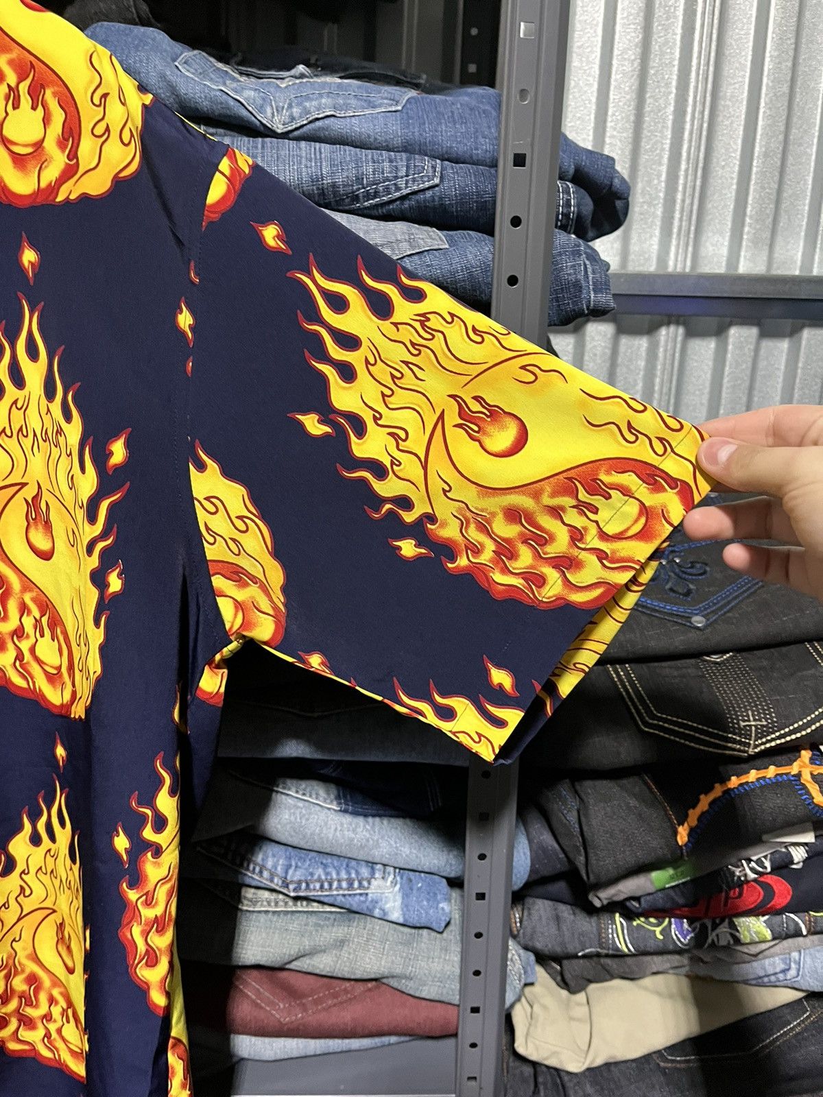 Affliction × JNCO × Vintage CRAZY VINTAGE Y2K JNCO FLAMES BUTTON DOWN TEE SHIRT SKATER Size US XL / EU 56 / 4 - 6 Thumbnail