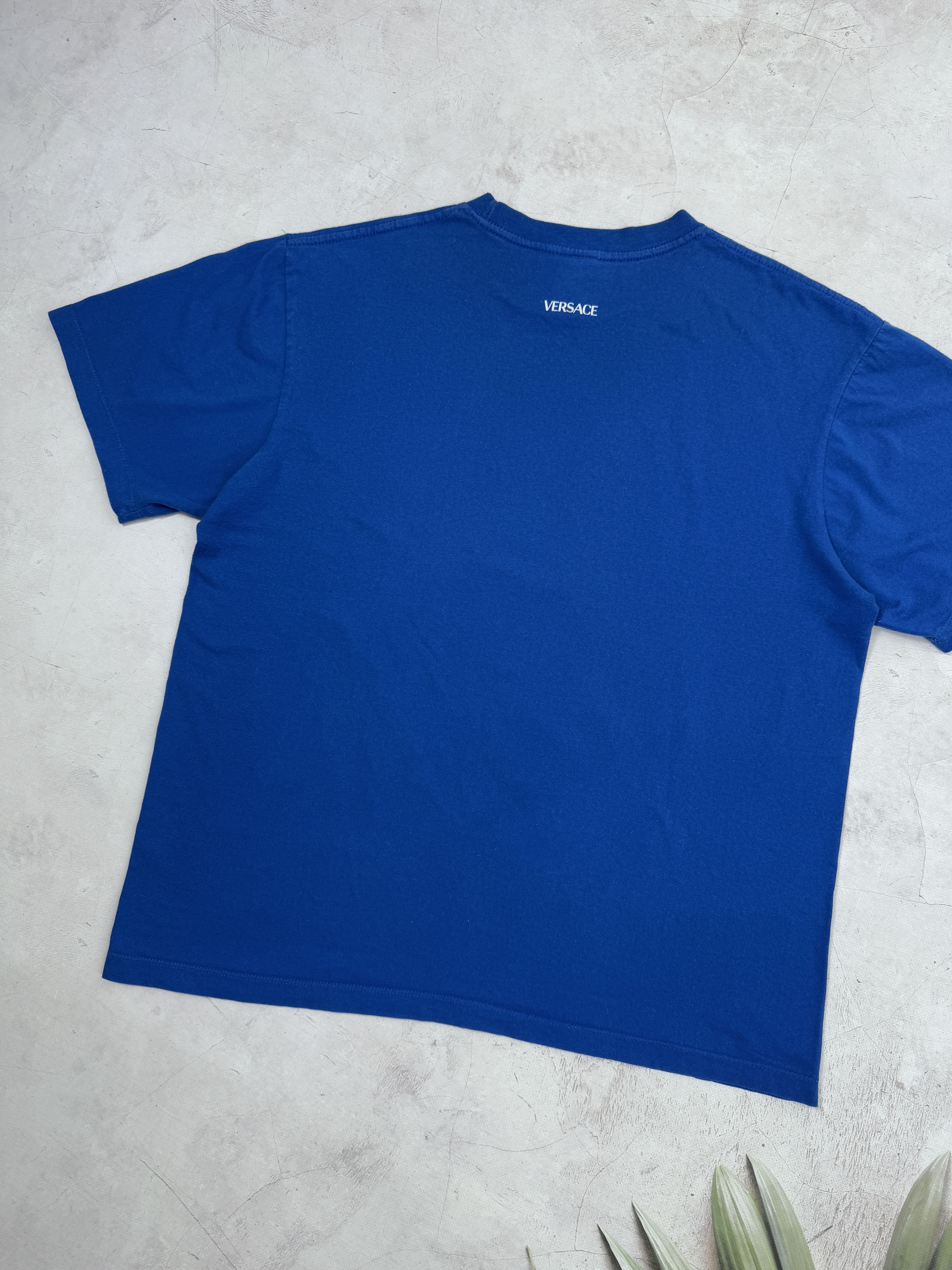 Versace × Versace Jeans Couture × Vintage Vintage Versace Jeans Couture T-Shirt Medusa Logo Size US XL / EU 56 / 4 - 10 Thumbnail