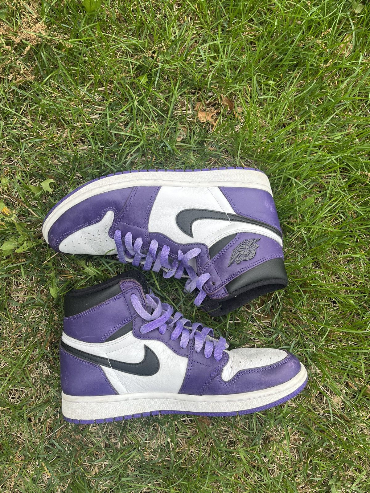Nike Nike Air Jordan 1 Retro High Court Purple Size US 7 / EU 40 - 4 Thumbnail