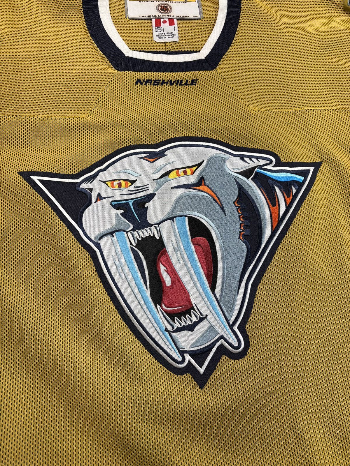 NHL Vintage Nashville Predators Hockey Jersey 2000-01 90s Patch Size US L / EU 52-54 / 3 - 5 Thumbnail