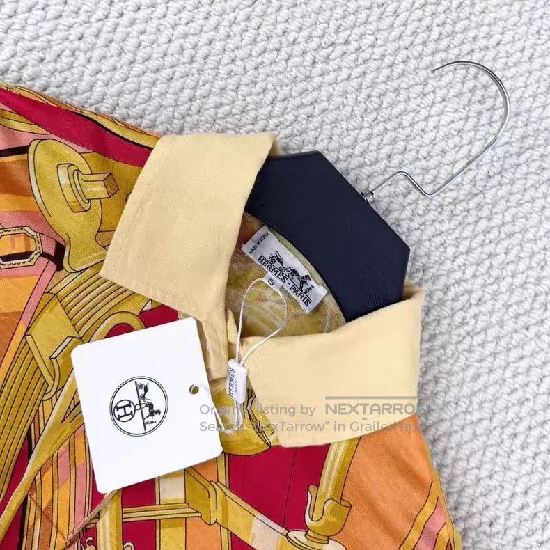 Hermes Hermes Stirrup vine loop letter logo hidden button Polo sh Size S / US 4 / IT 40 - 3 Thumbnail