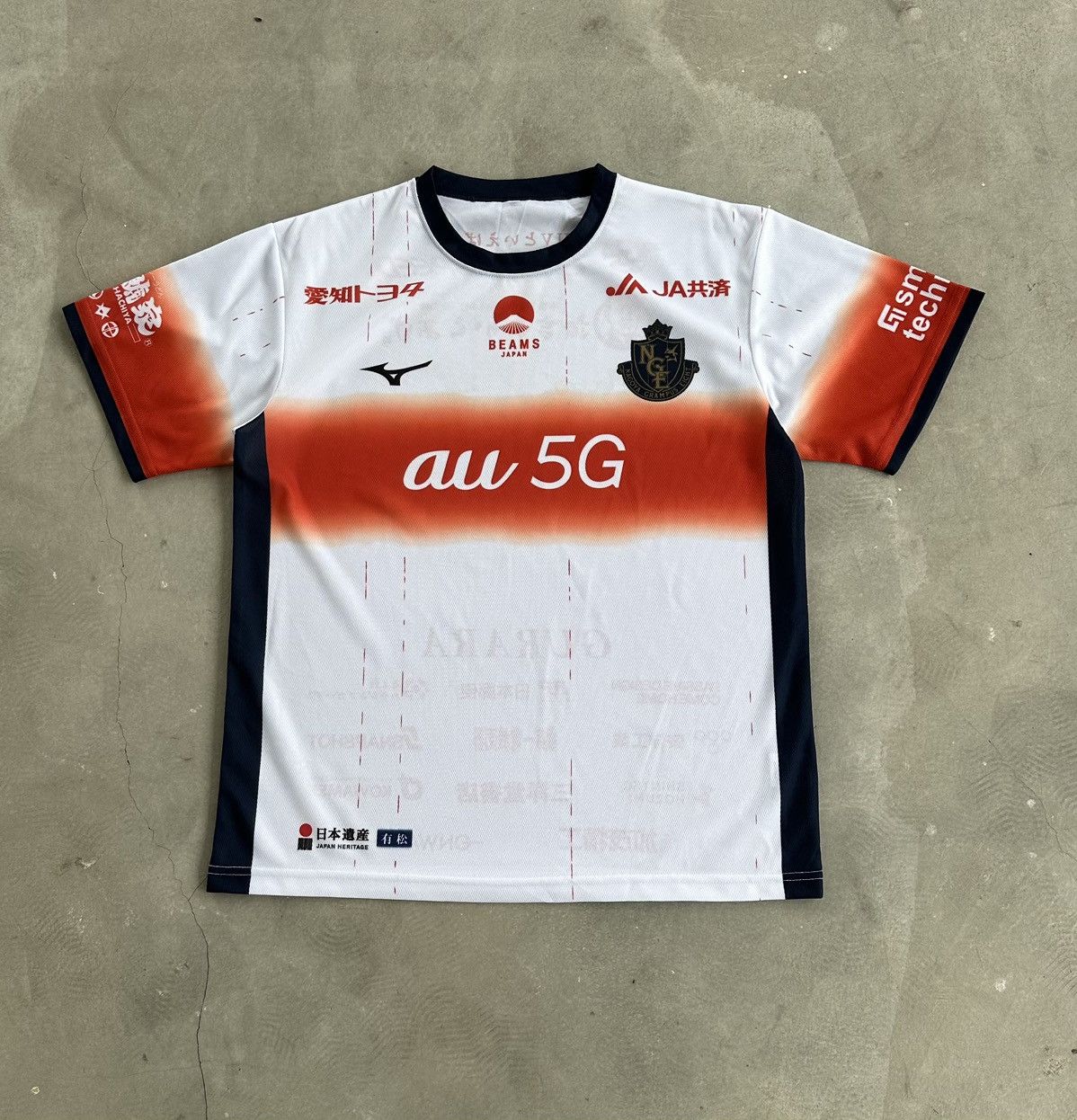 Japanese Brand × Mizuno NAGOYA GRAMPUS EIGHT BEAMS JAPAN SUPPORTER AWAY JERSEY Size US L / EU 52-54 / 3 - 1 Thumbnail