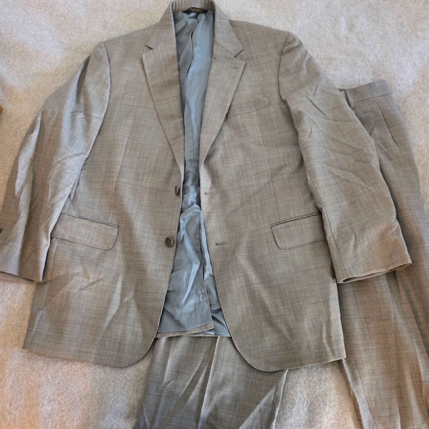 Jos. A. Bank Jos A Bank Signature Gold 2 Piece Suit Men's 42R 33W Gray Wool Plaid Windowpane Suit Size 42R - 2 Thumbnail