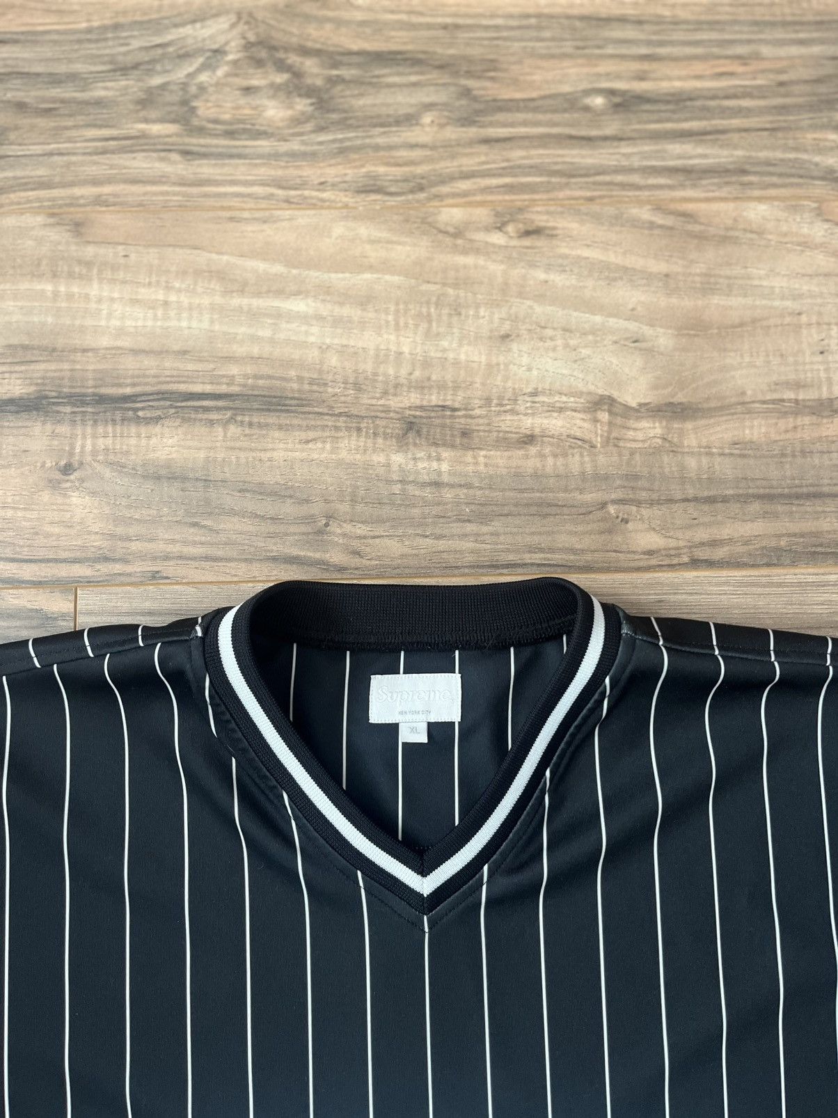 Supreme Supreme Pinstripe Baseball Jersey Size US XL / EU 56 / 4 - 7 Thumbnail