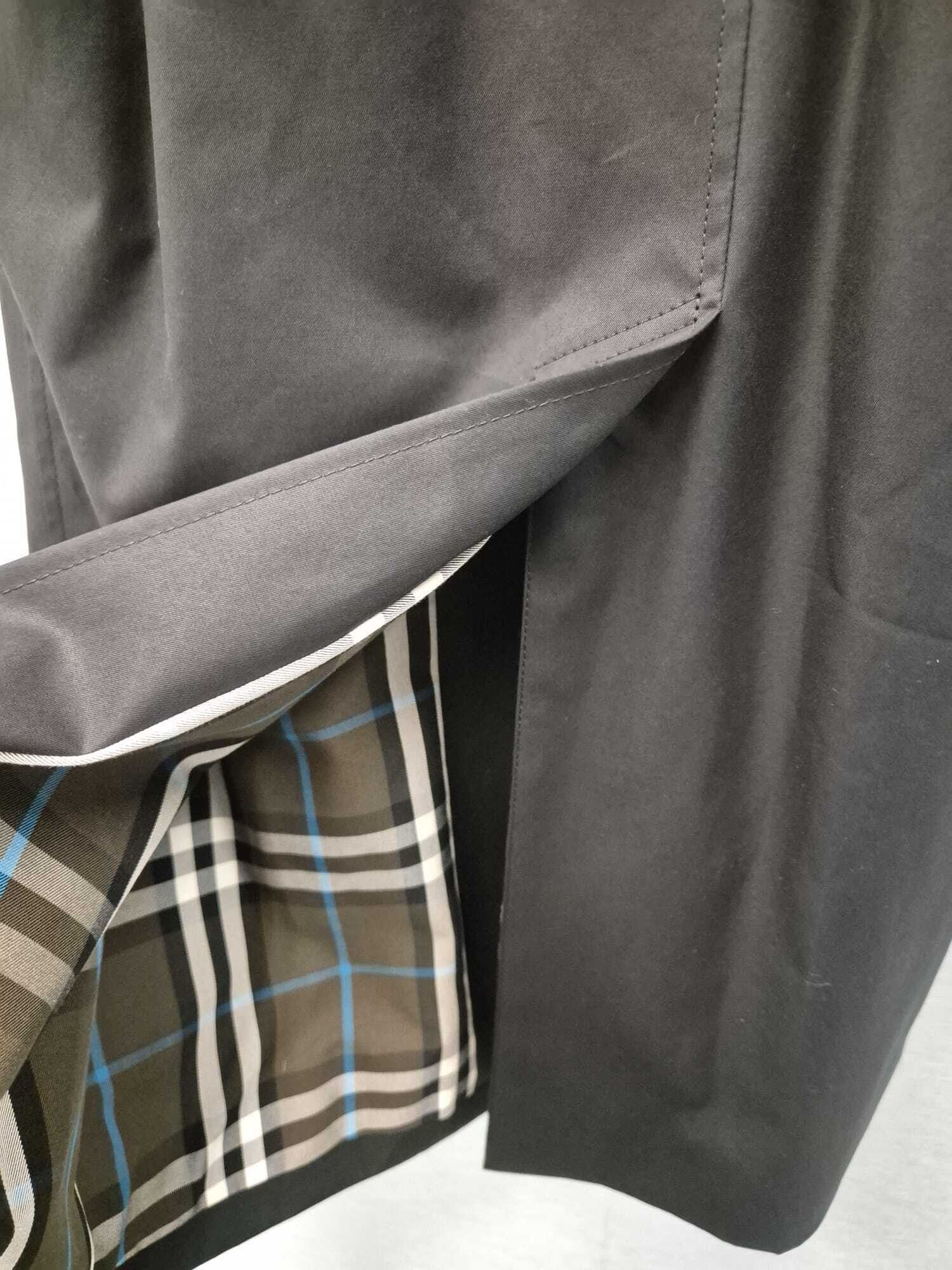 Burberry o1w1db10426 Trench Coat in Black Size S / US 4 / IT 40 - 5 Thumbnail