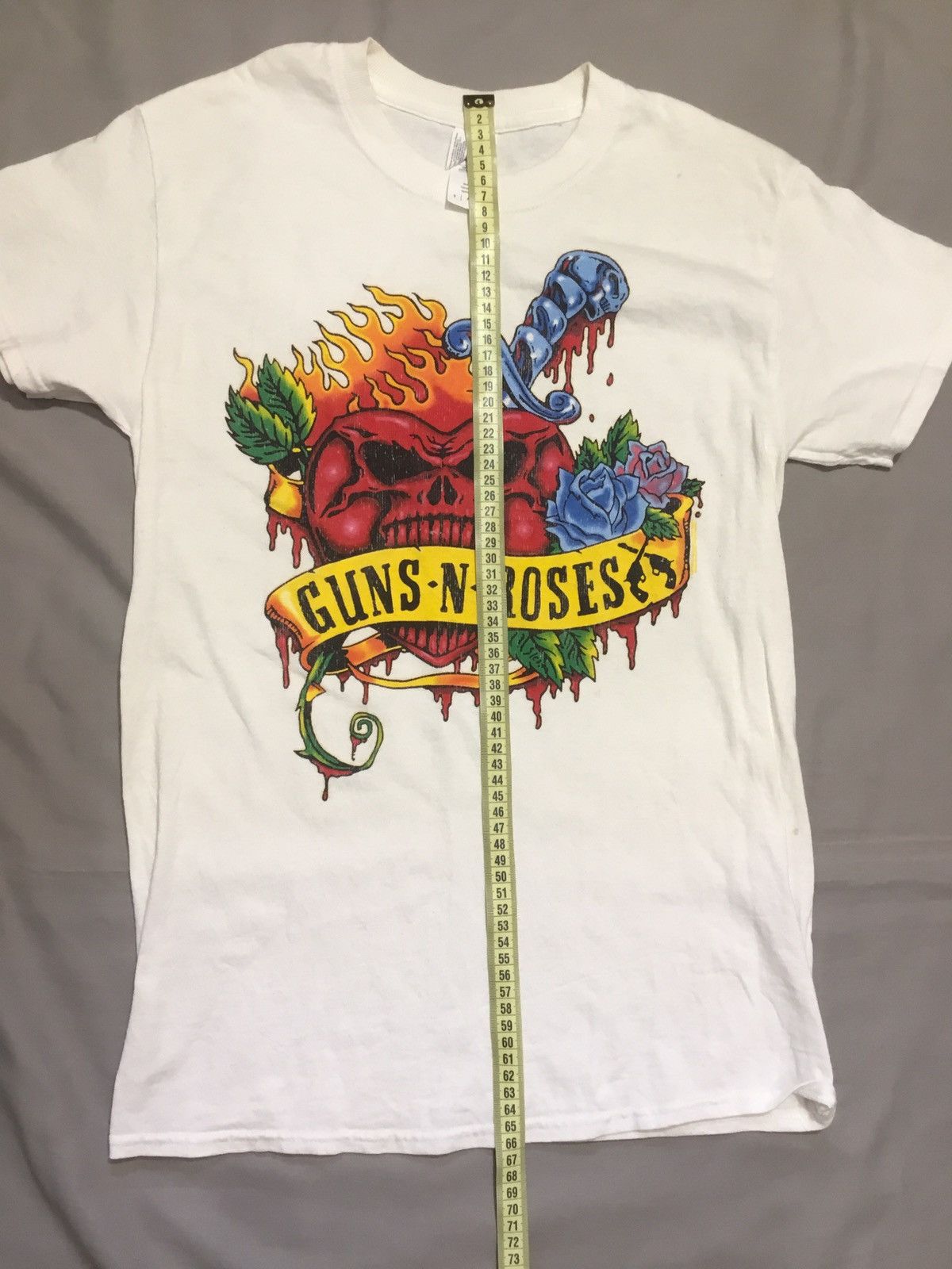 Gildan Guns N’ Roses vintage rare t shirt 1991-92 Size S Size US S / EU 44-46 / 1 - 5 Thumbnail