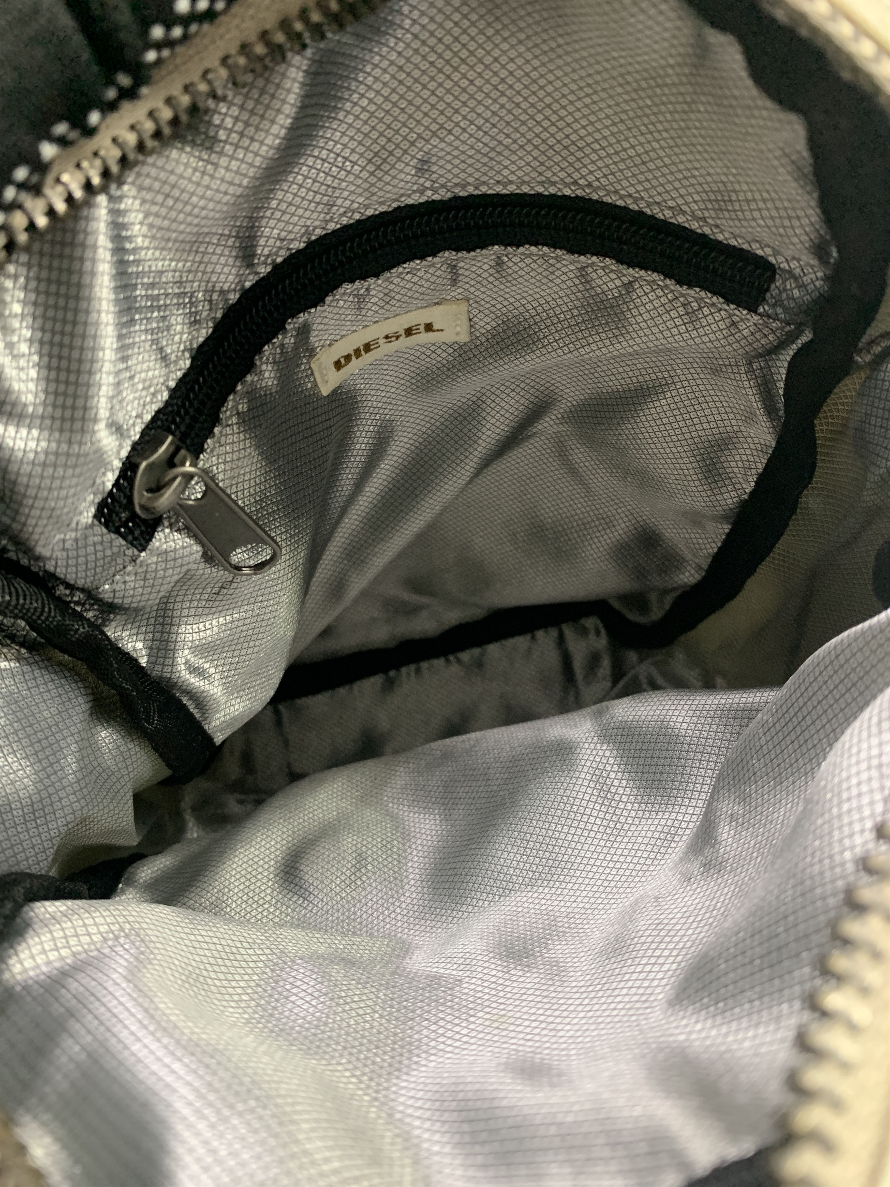 Diesel Diesel Sling Bag White Cream Bag Unisex Size ONE SIZE - 10 Thumbnail