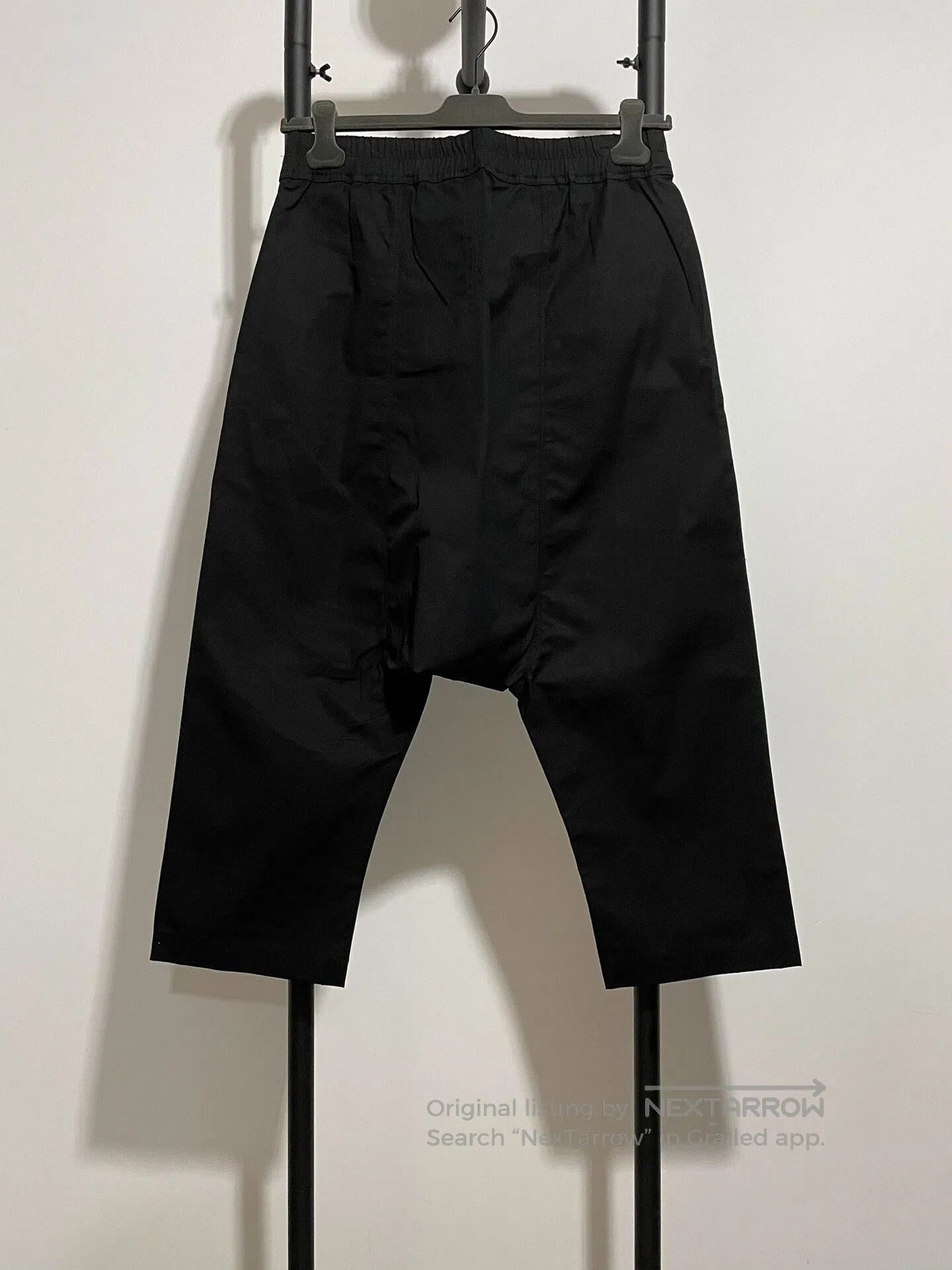 Rick Owens rick owens black cropped pants for men. Size US 34 / EU 50 - 2 Thumbnail