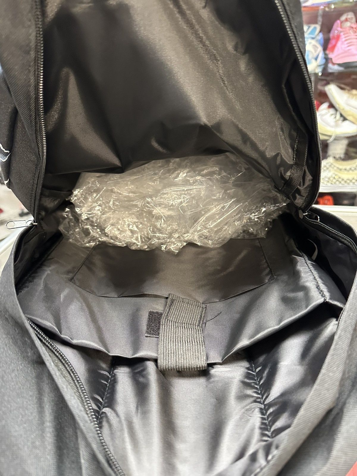 Travis Scott Travis Scott ‘Birds In the Trap’ Back Pack Size ONE SIZE - 3 Thumbnail