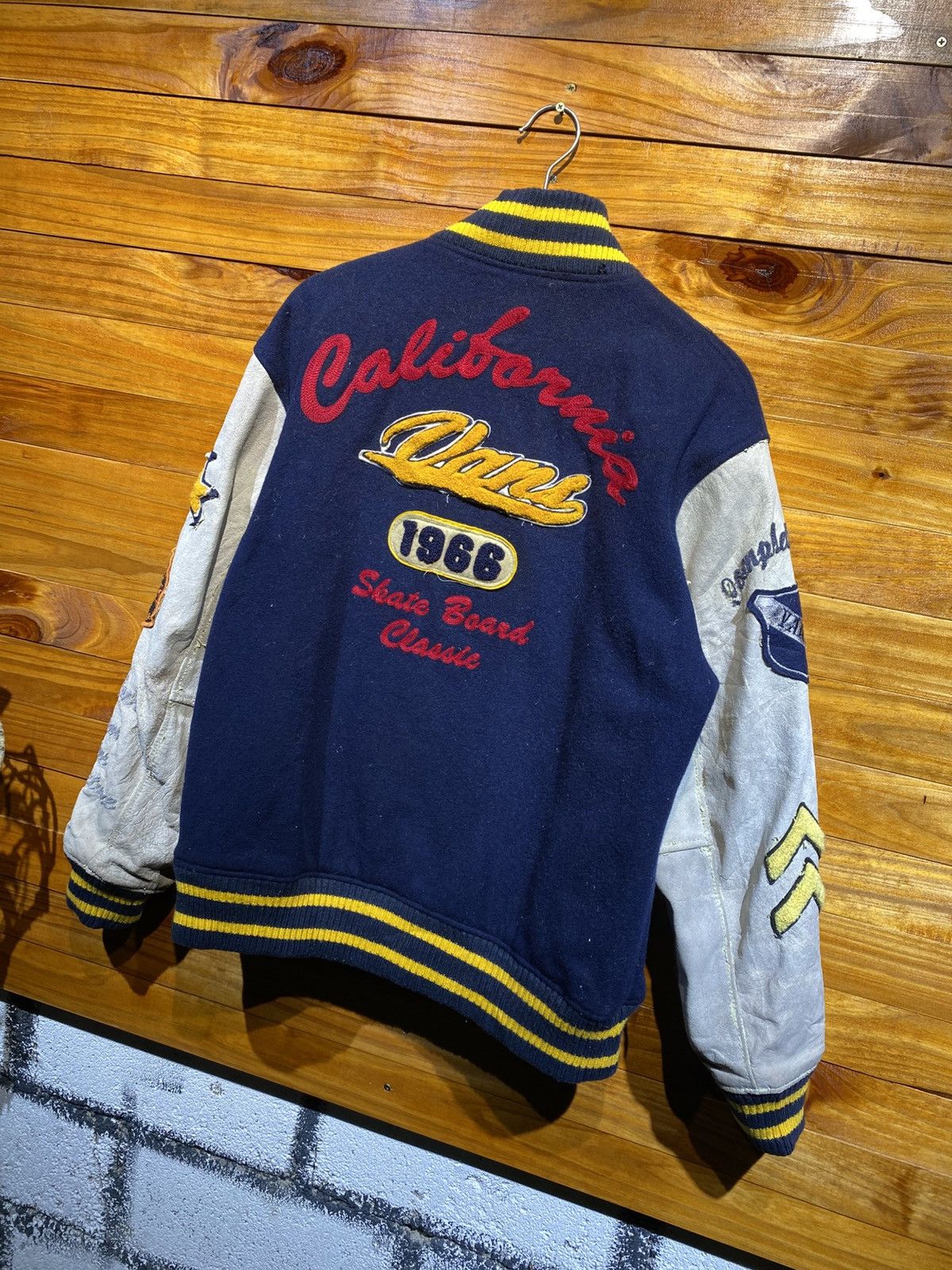 Vans Vintage Vans California Native Varsity Jacket – Navy & Grey Size US M / EU 48-50 / 2 - 12 Thumbnail