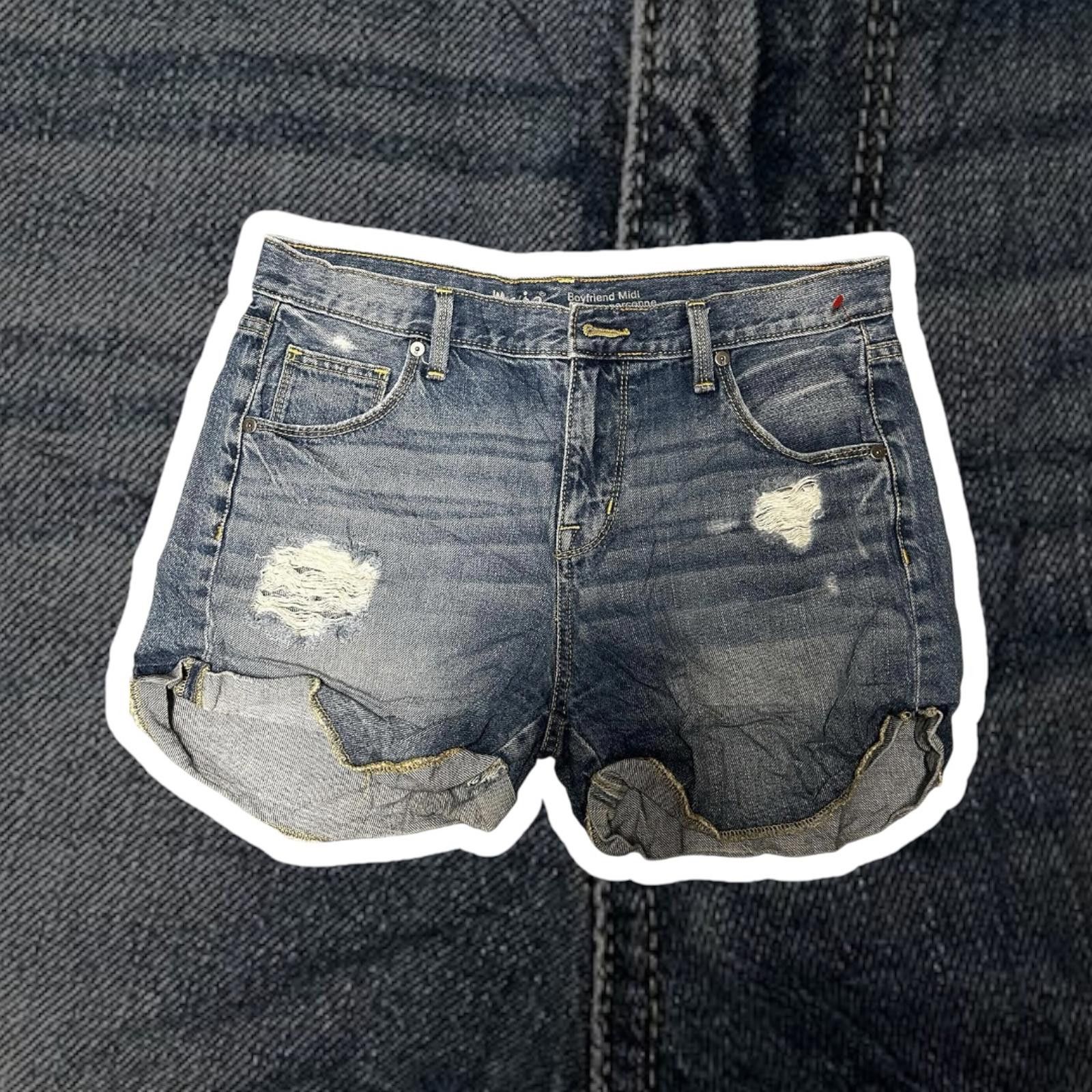Tomas Maier Stylish Boyfriend Midi Denim Shorts - Summer Essential Size 28" / US 6 / IT 42 - 1 Thumbnail