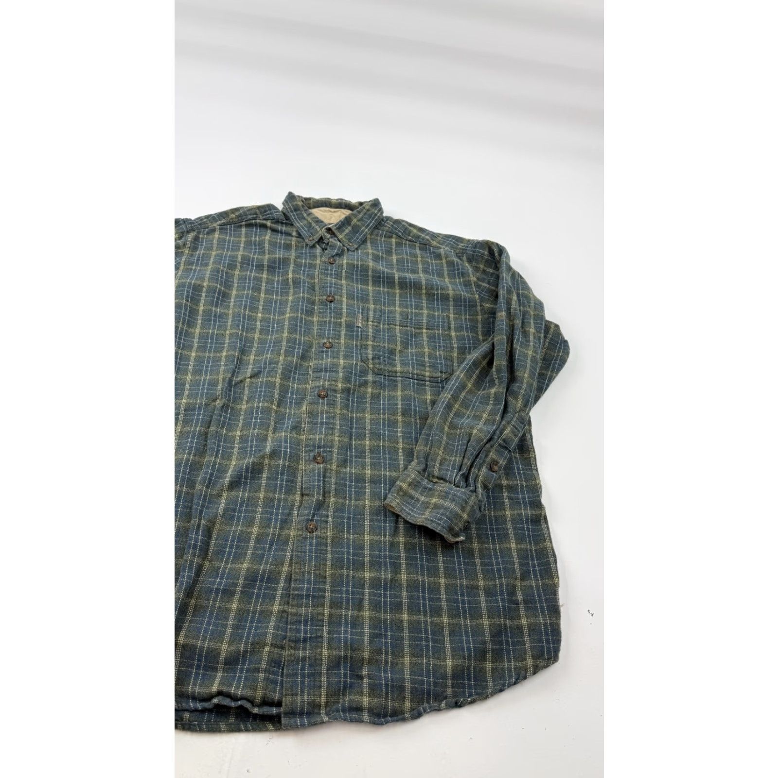 Vintage VINTAGE Woolrich Shirt Mens L Blue Plaid Flannel Button-Front Long Sleeve Casual Size US L / EU 52-54 / 3 - 3 Thumbnail