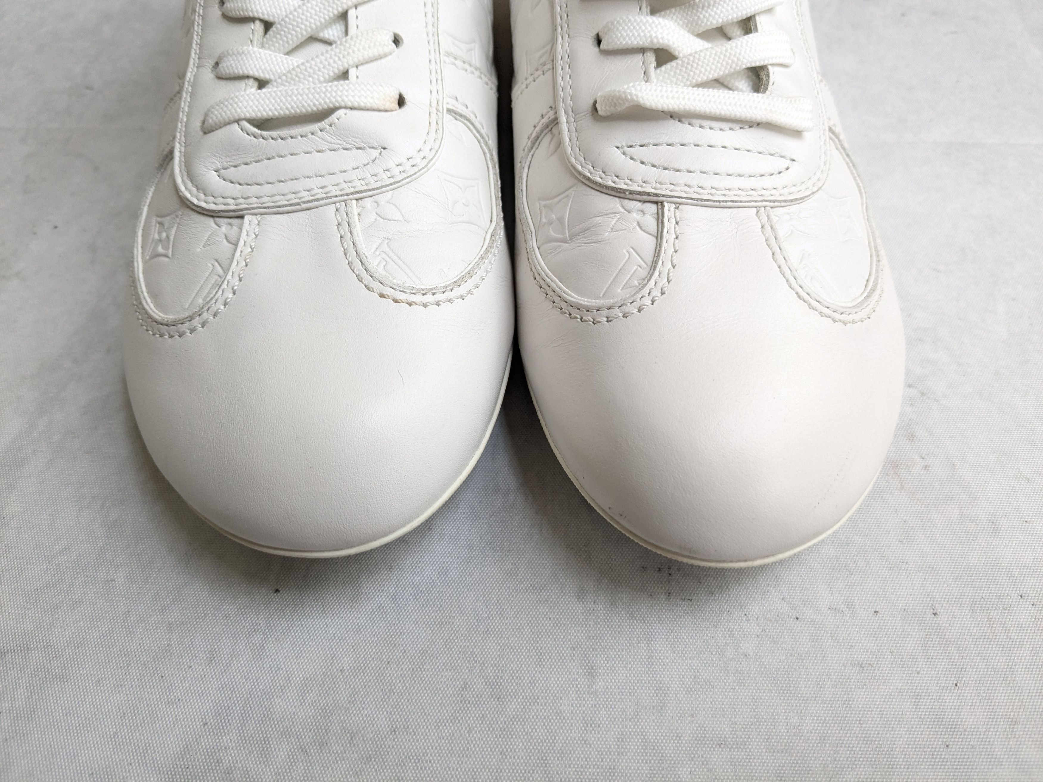 Louis Vuitton Louis Vuitton Sneakers White 7.5 Monogram Logo High Tops Size US 7.5 / EU 40-41 - 3 Thumbnail