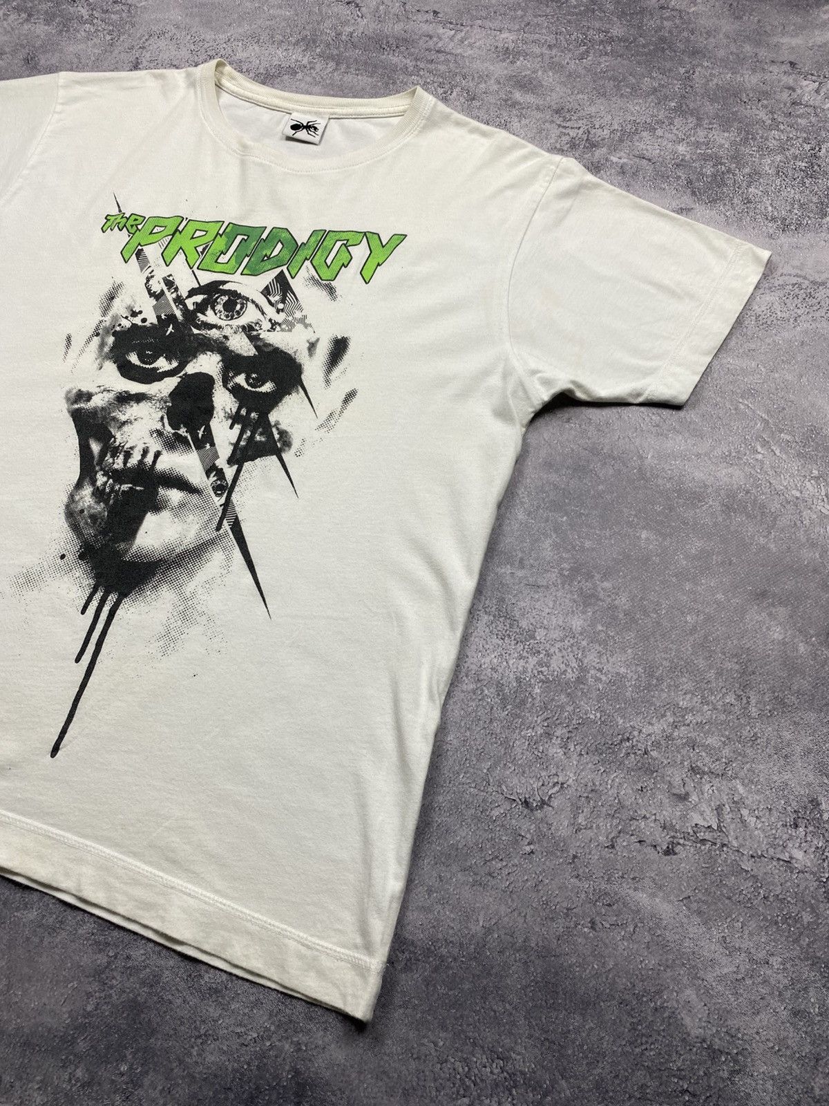 Band Tees Vintage The PRODIGY T-shirt Rare Rock Band Tee Size US XL / EU 56 / 4 - 5 Thumbnail