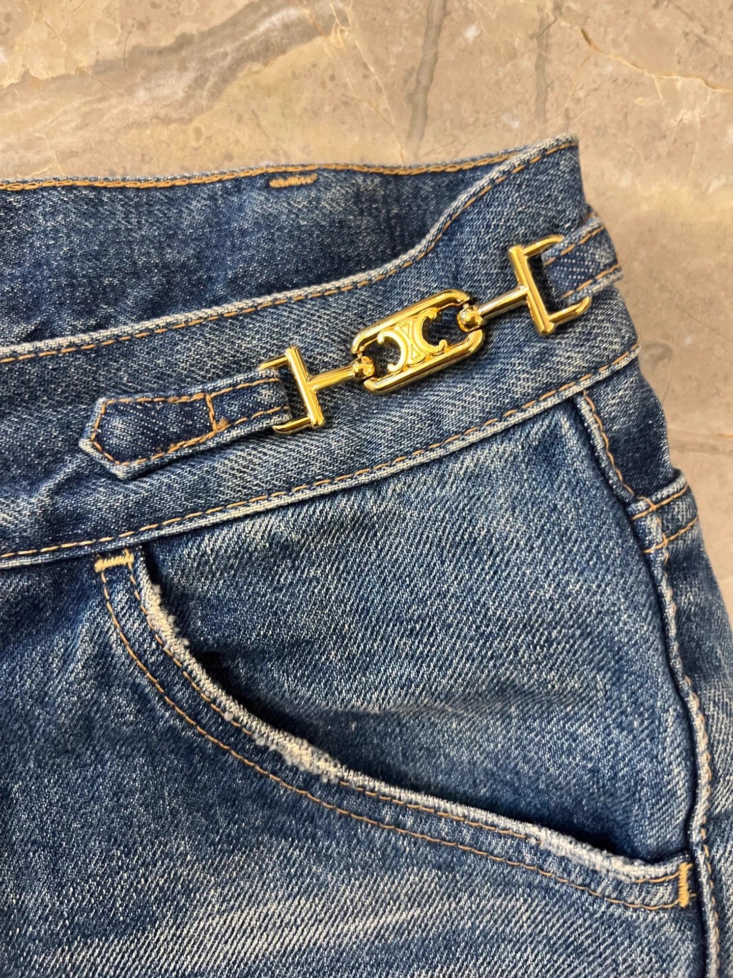 Celine Celine flared jeans 26 unisex lock gold logo Size 26" / US 2 / IT 38 - 3 Thumbnail