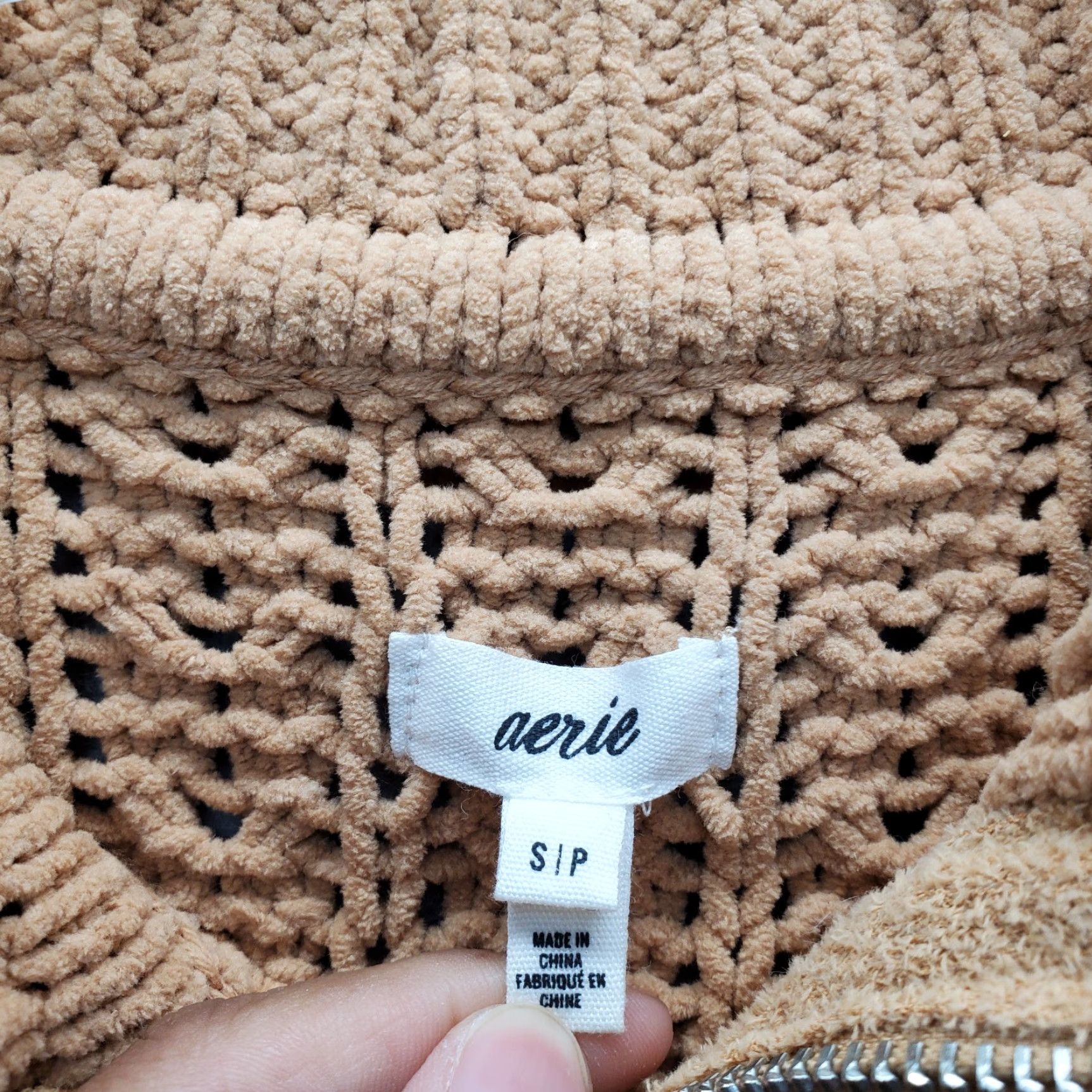 Vintage Aerie Womens Sweater Shirt XS Tan Chunky Knit Mock Neck quarter Zip High Low Slit Pullover Size S / US 4 / IT 40 - 5 Thumbnail